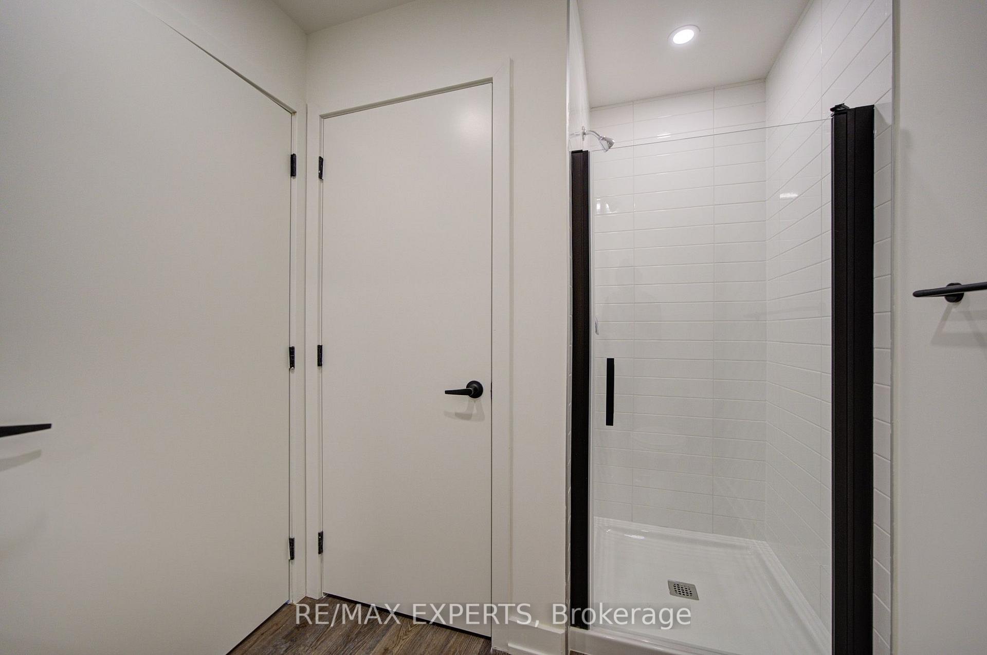 Photo 33 of Unit 210, 2475 Old Bronte Road, Oakville, Westmount — HOMEH