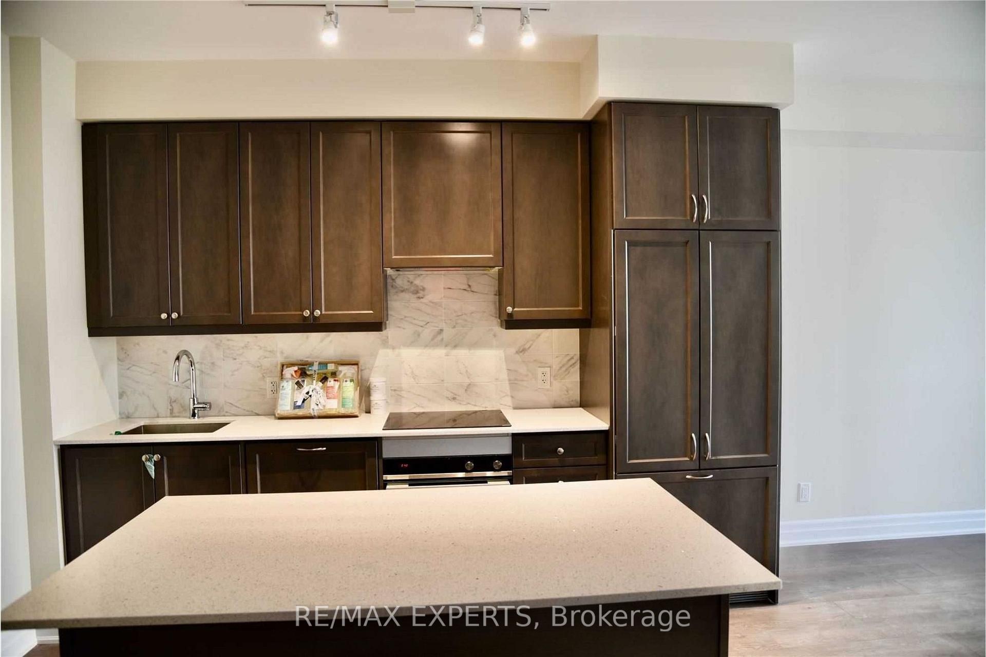 Photo 2 of Unit 2307, 9075 Jane Street, Vaughan, Concord — HOMEH