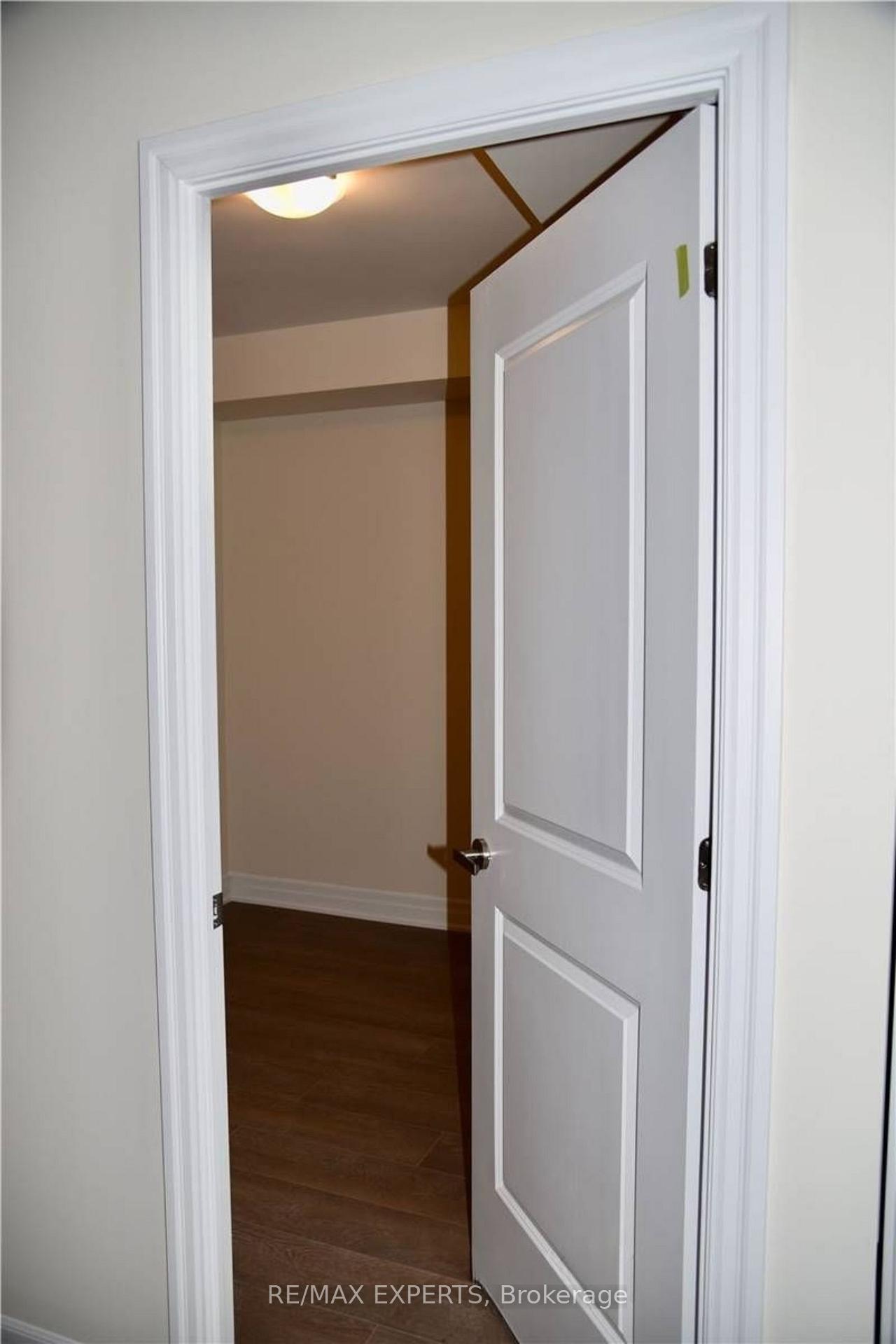 Photo 7 of Unit 2307, 9075 Jane Street, Vaughan, Concord — HOMEH