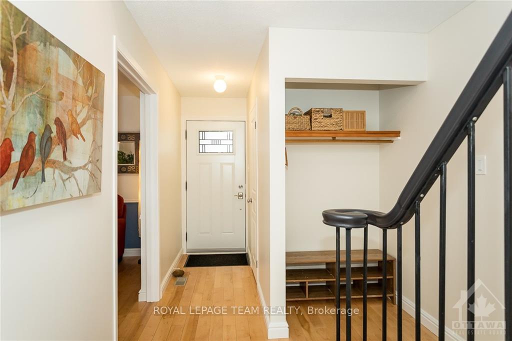 Photo 3 of 158 Mccurdy Drive, Ottawa, Kanata - Katimavik — HOMEH