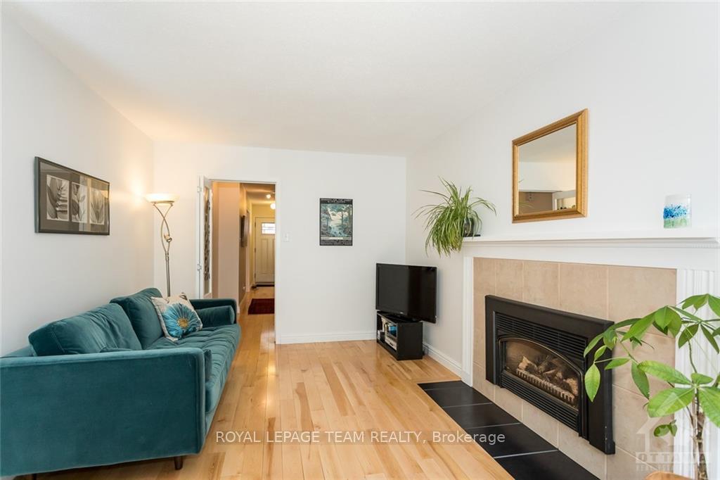 Photo 16 of 158 Mccurdy Drive, Ottawa, Kanata - Katimavik — HOMEH
