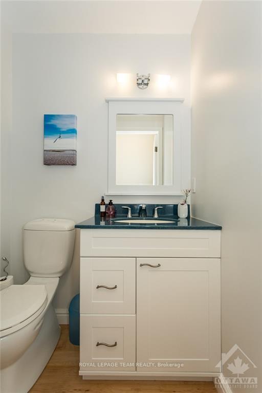 Photo 18 of 158 Mccurdy Drive, Ottawa, Kanata - Katimavik — HOMEH