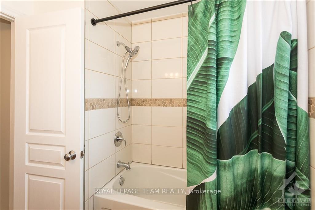 Photo 26 of 158 Mccurdy Drive, Ottawa, Kanata - Katimavik — HOMEH