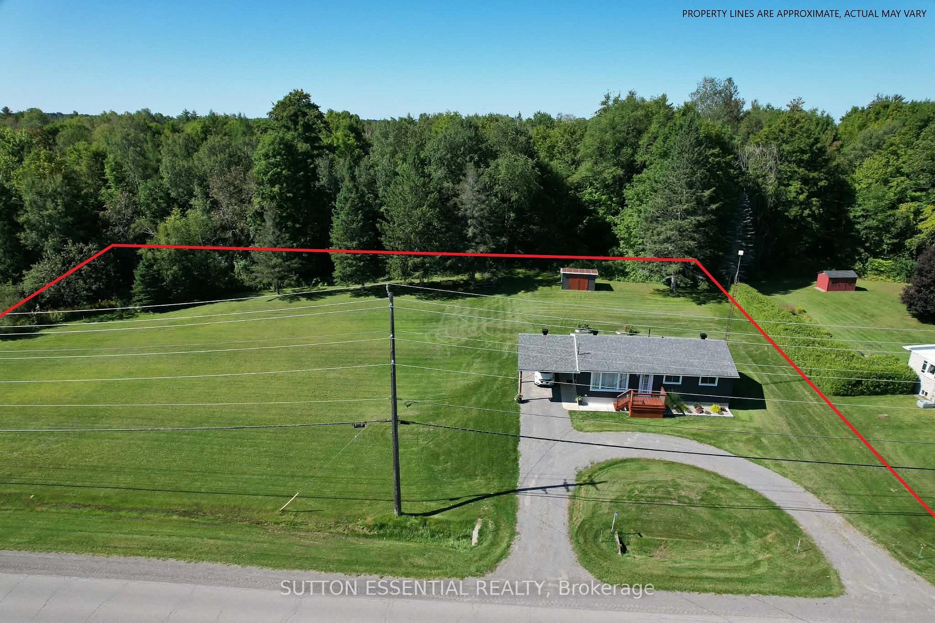 Photo 3 of 6174 County Rd 15, Augusta, Augusta Twp — HOMEH