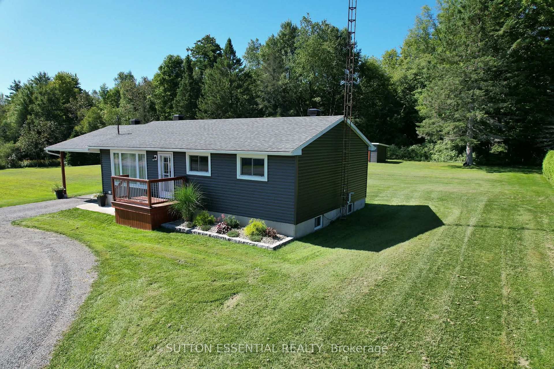 Photo 8 of 6174 County Rd 15, Augusta, Augusta Twp — HOMEH