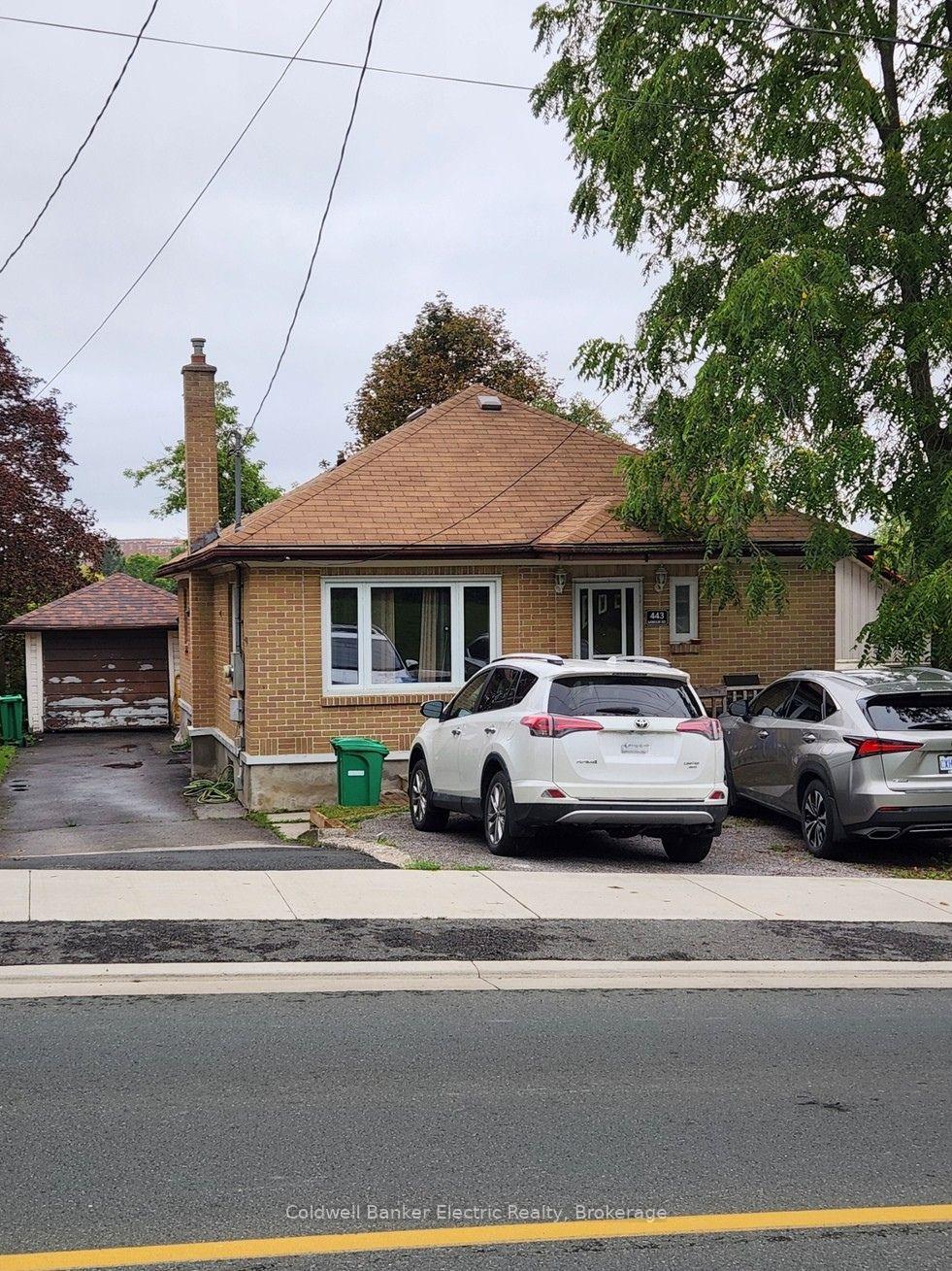 Photo of 443 Armour Road