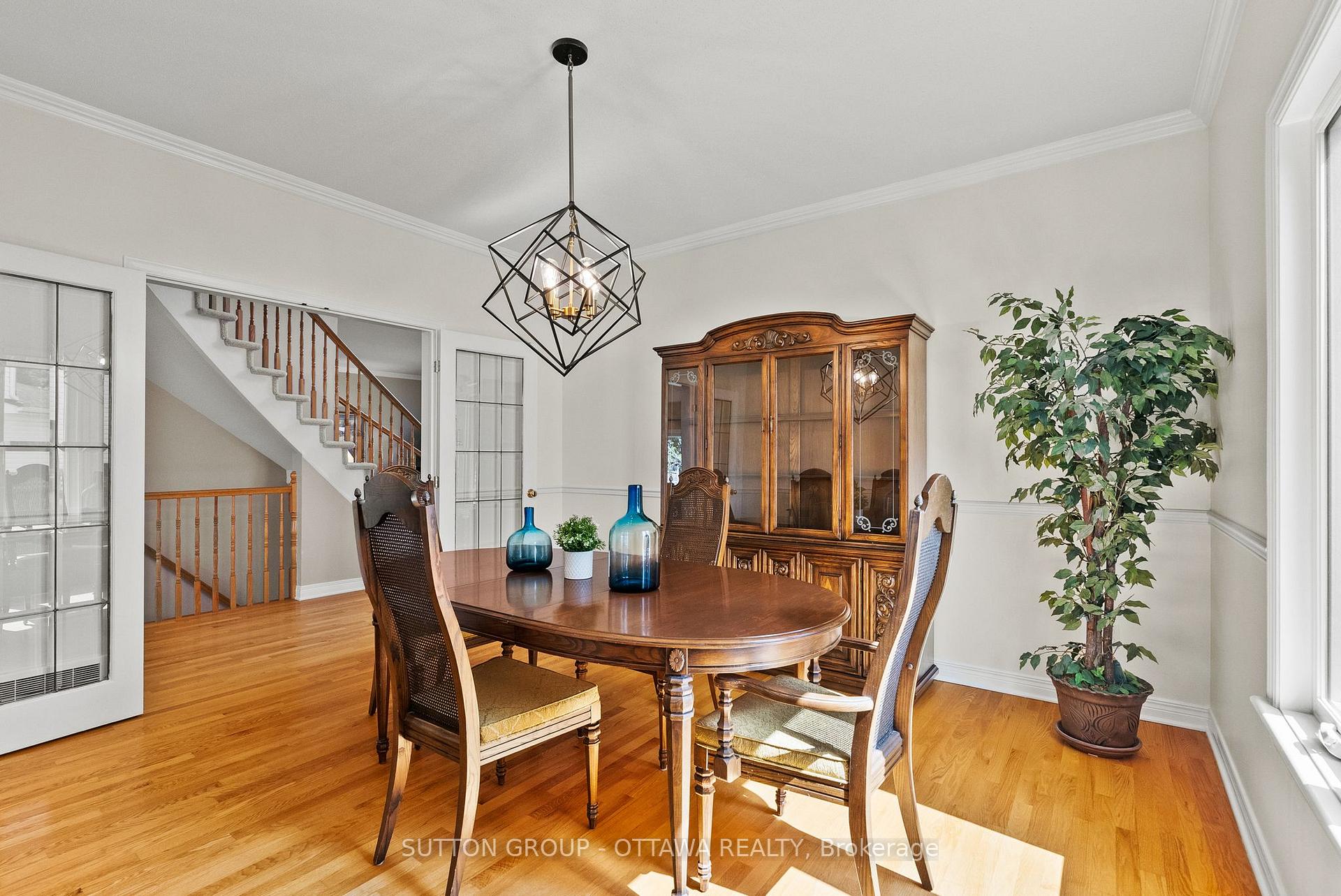 Photo 16 of 21 Avonmore Crescent, Ottawa, Barrhaven East — HOMEH