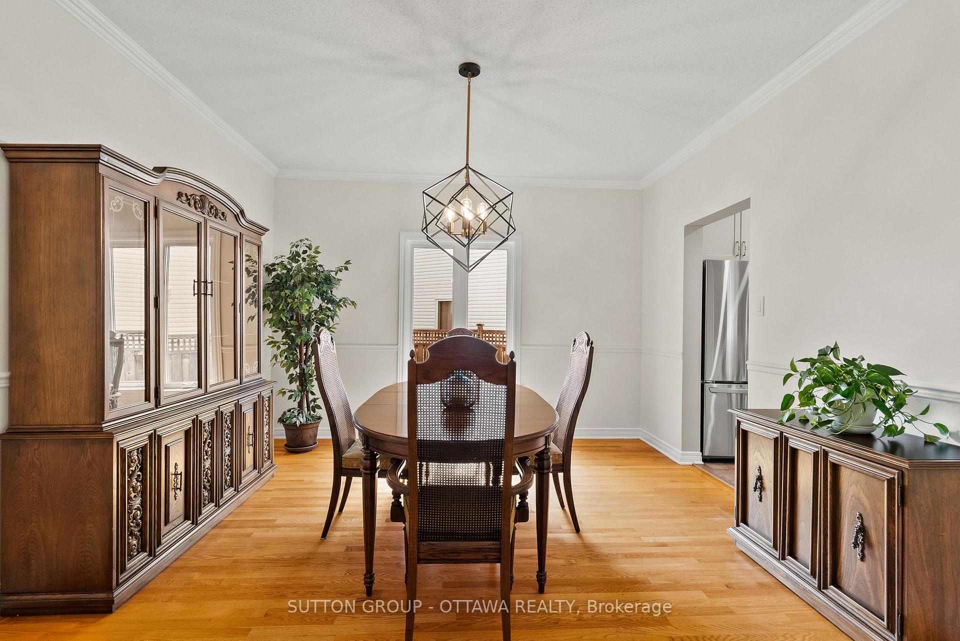 Photo 17 of 21 Avonmore Crescent, Ottawa, Barrhaven East — HOMEH