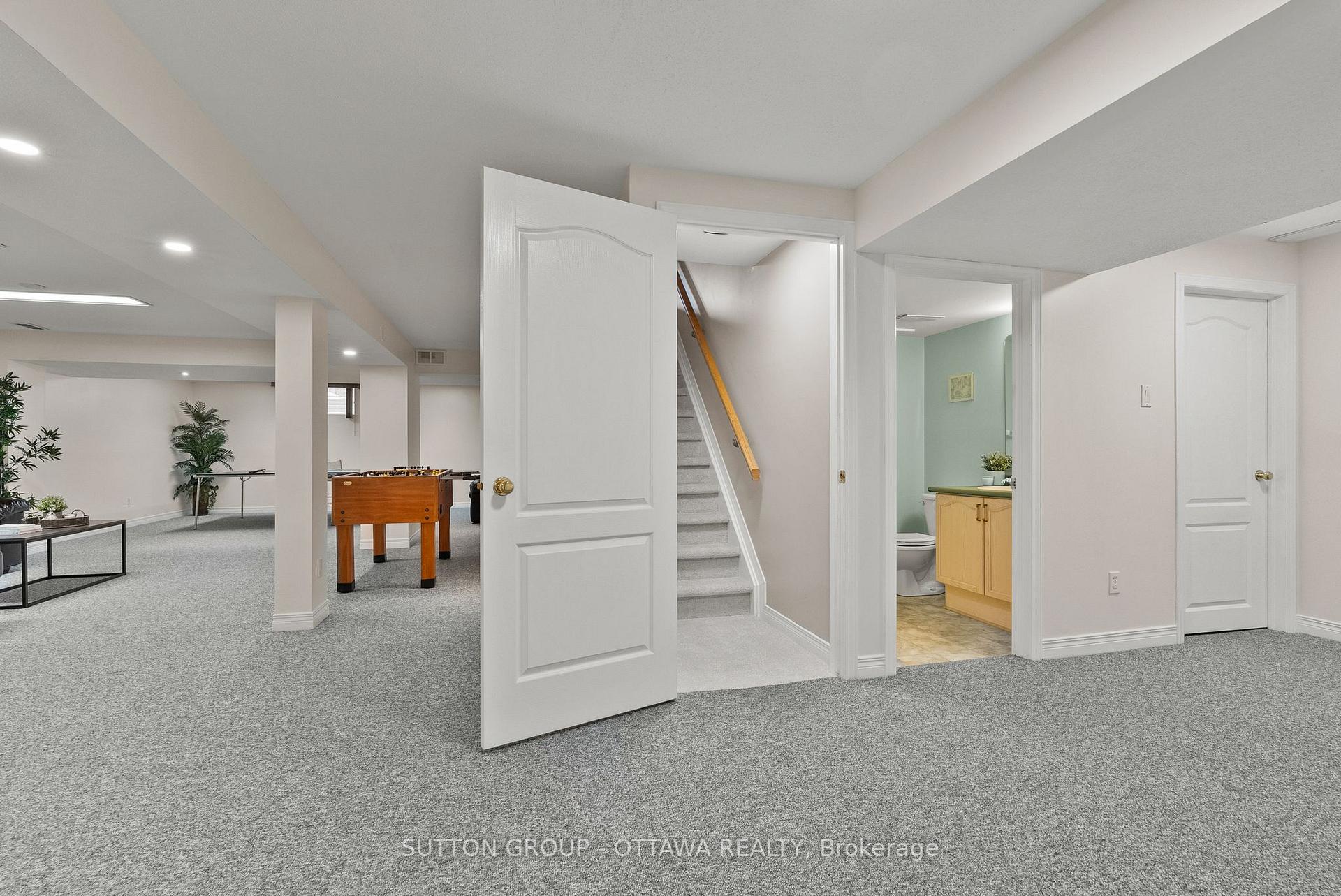 Photo 36 of 21 Avonmore Crescent, Ottawa, Barrhaven East — HOMEH