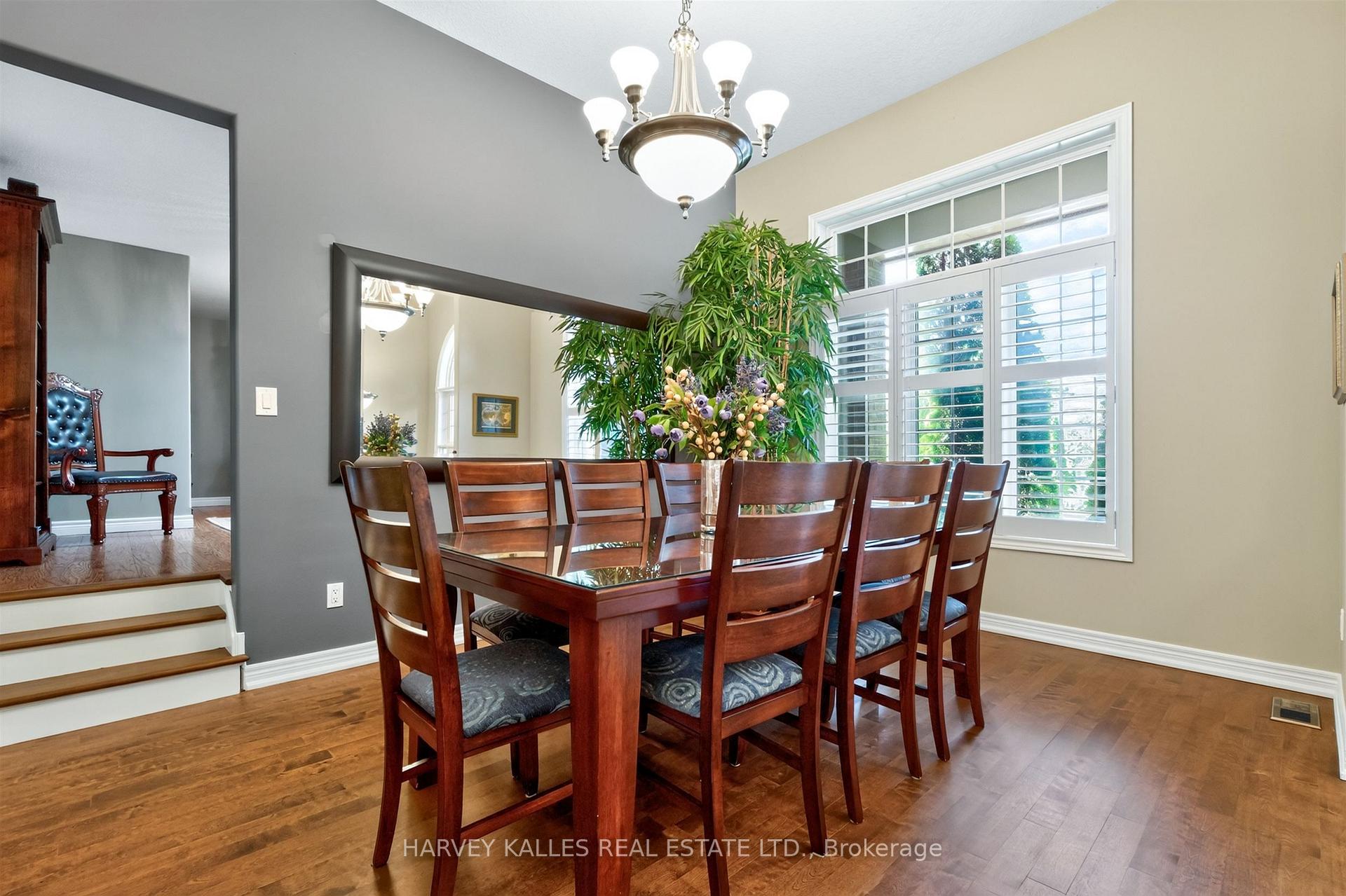 Photo 7 of 1 Franks Lane, Brantford, Oakhill Dr — HOMEH