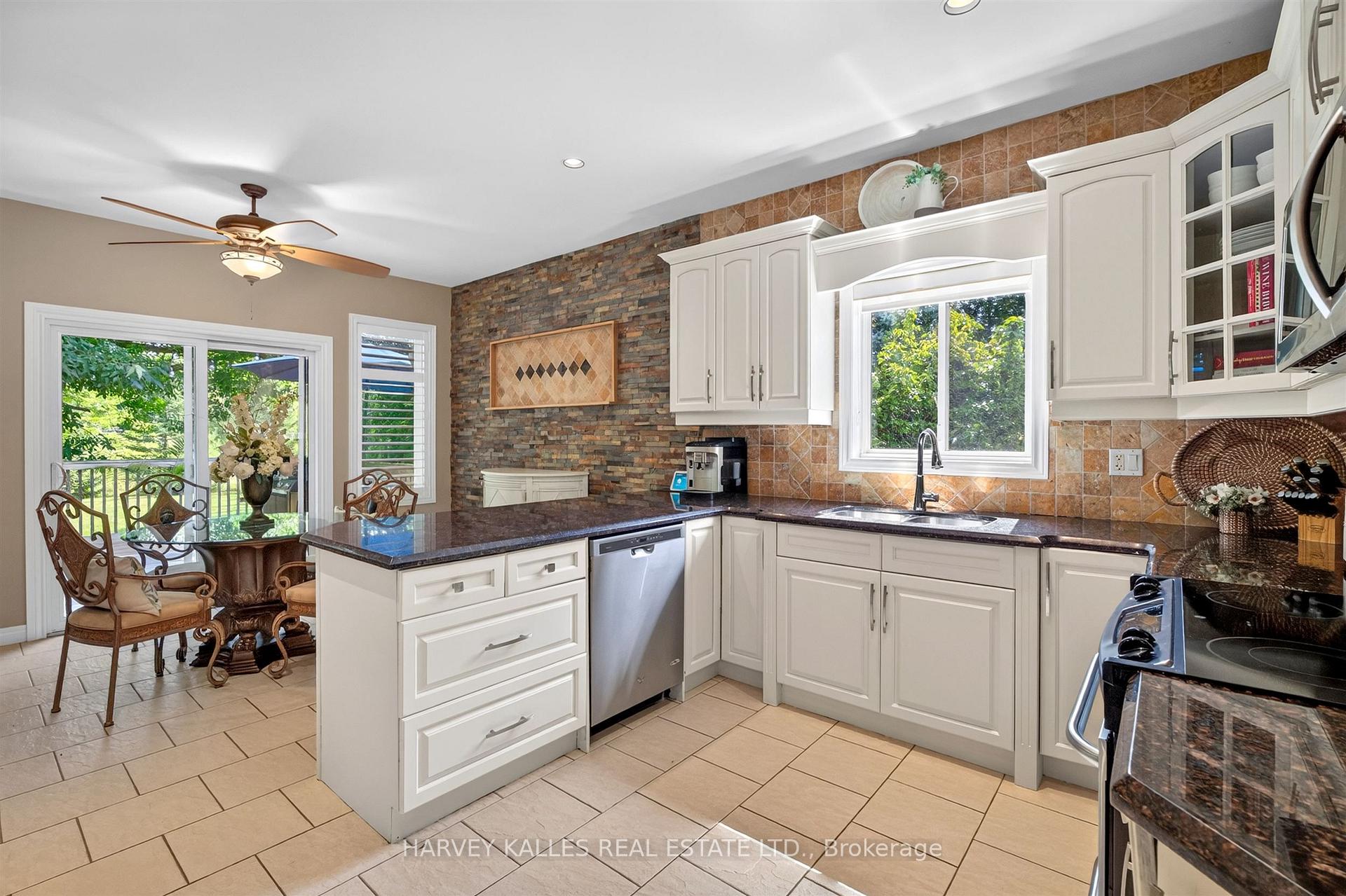 Photo 8 of 1 Franks Lane, Brantford, Oakhill Dr — HOMEH
