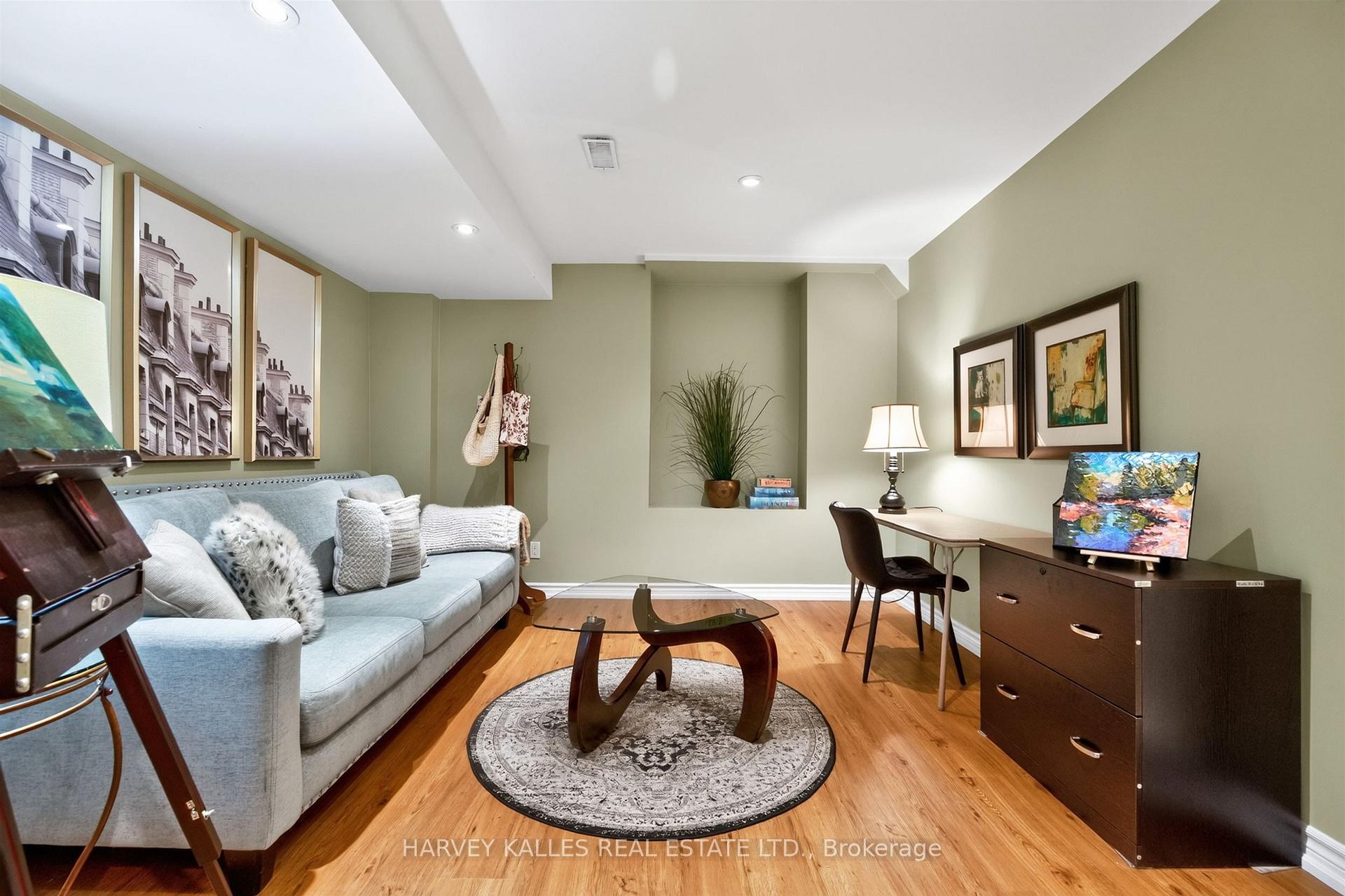 Photo 34 of 1 Franks Lane, Brantford, Oakhill Dr — HOMEH