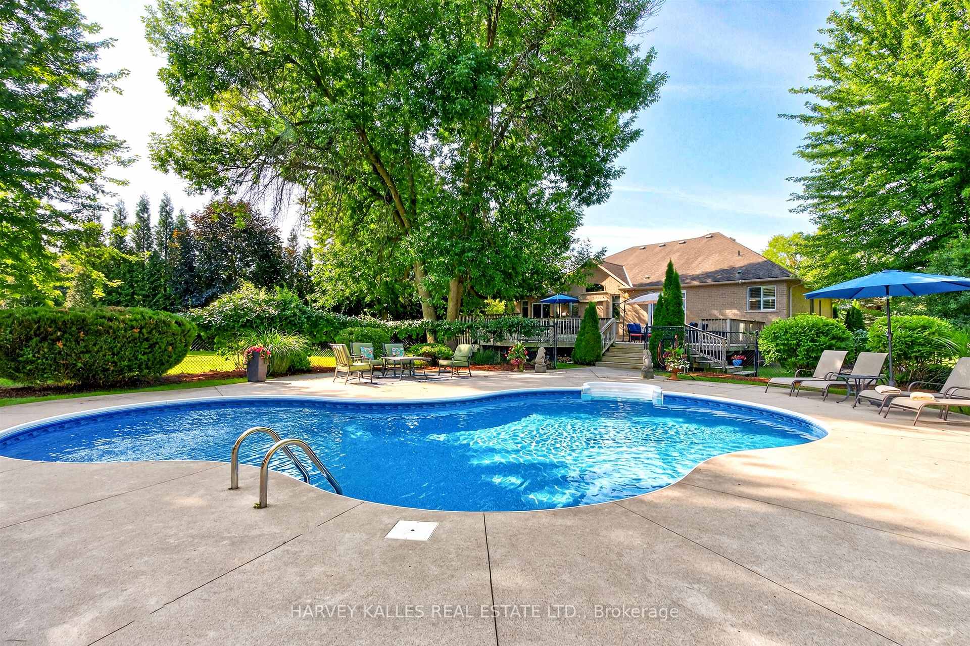 Photo 42 of 1 Franks Lane, Brantford, Oakhill Dr — HOMEH