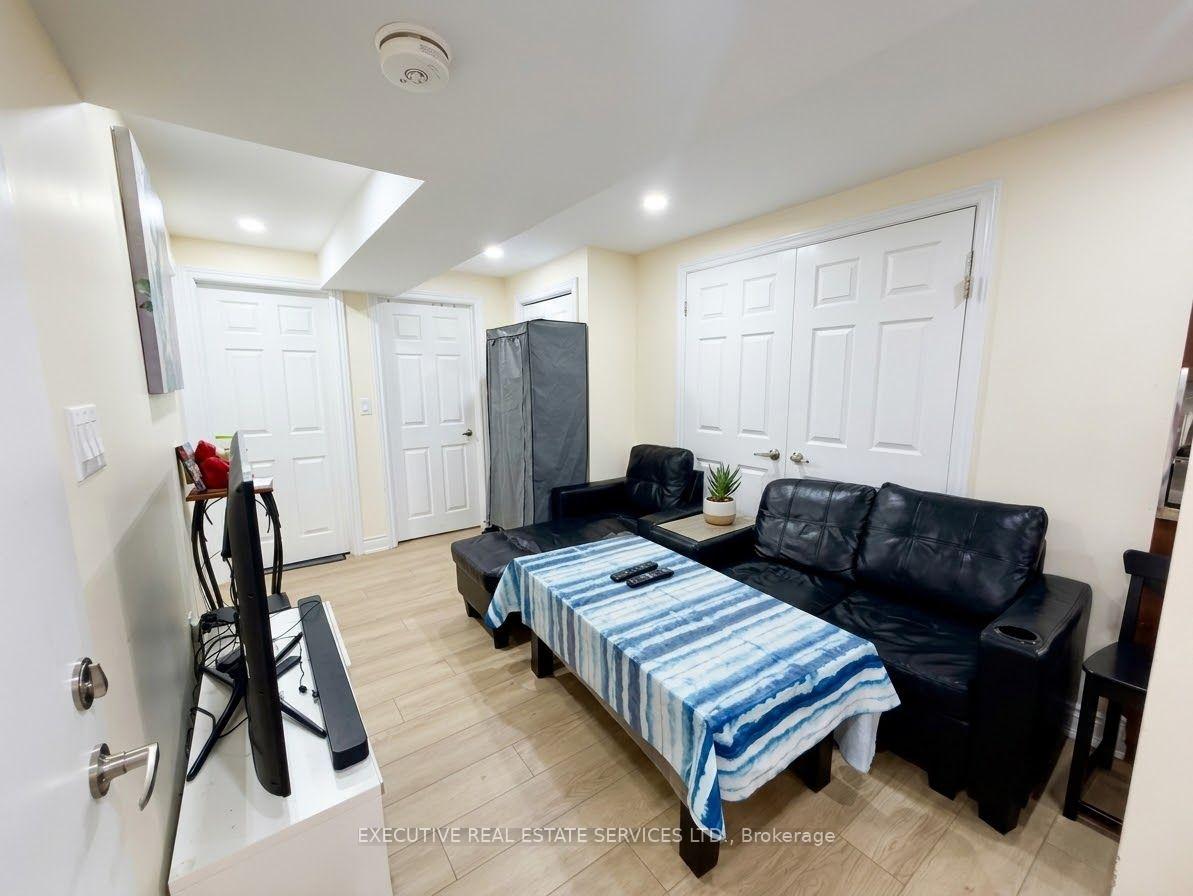 Photo 22 of 118 Turquoise Crescent, Brampton, Bram East — HOMEH