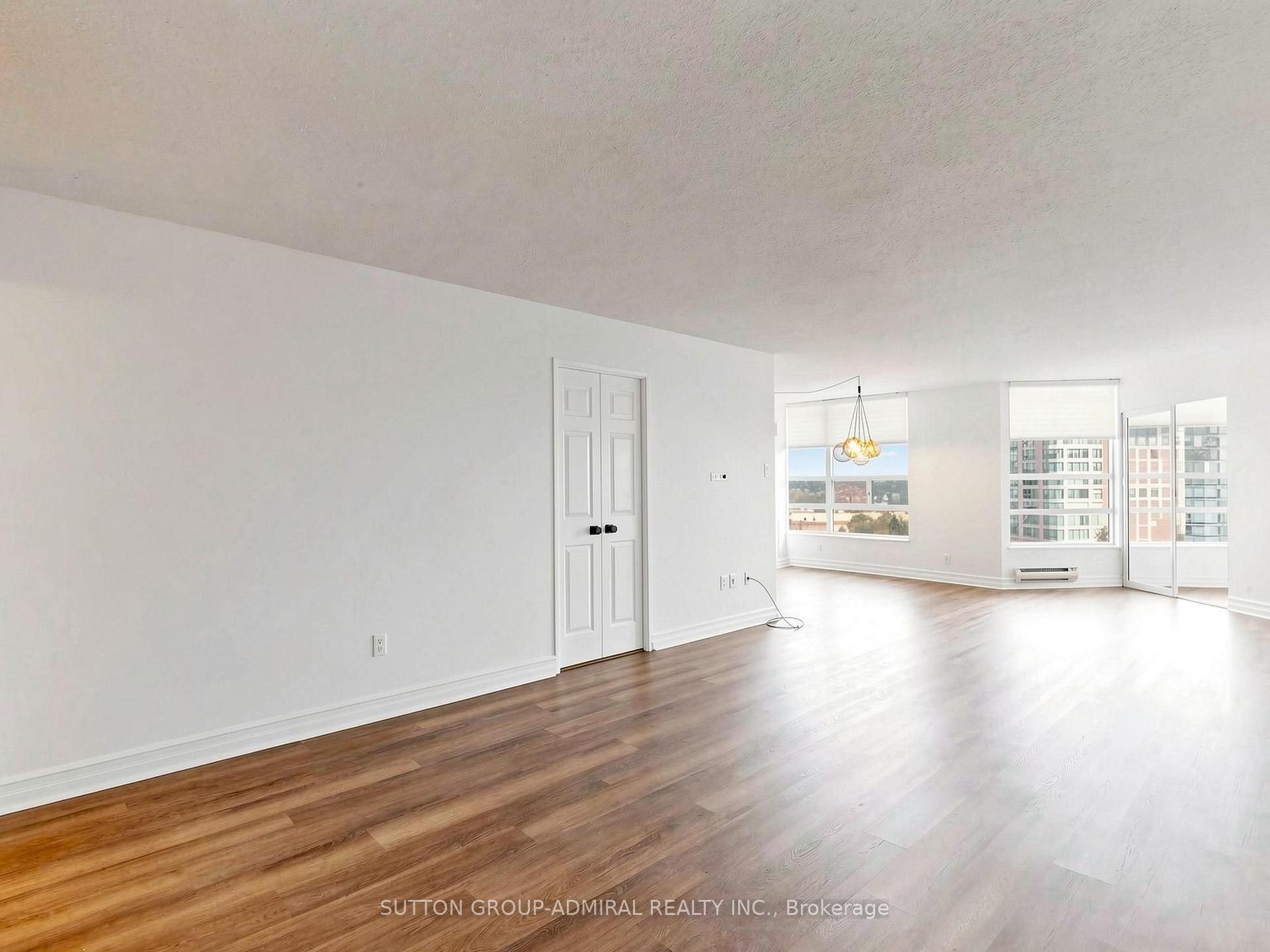 Photo 8 of Unit 910, 7905 Bayview Avenue, Markham, Aileen-Willowbrook — HOMEH