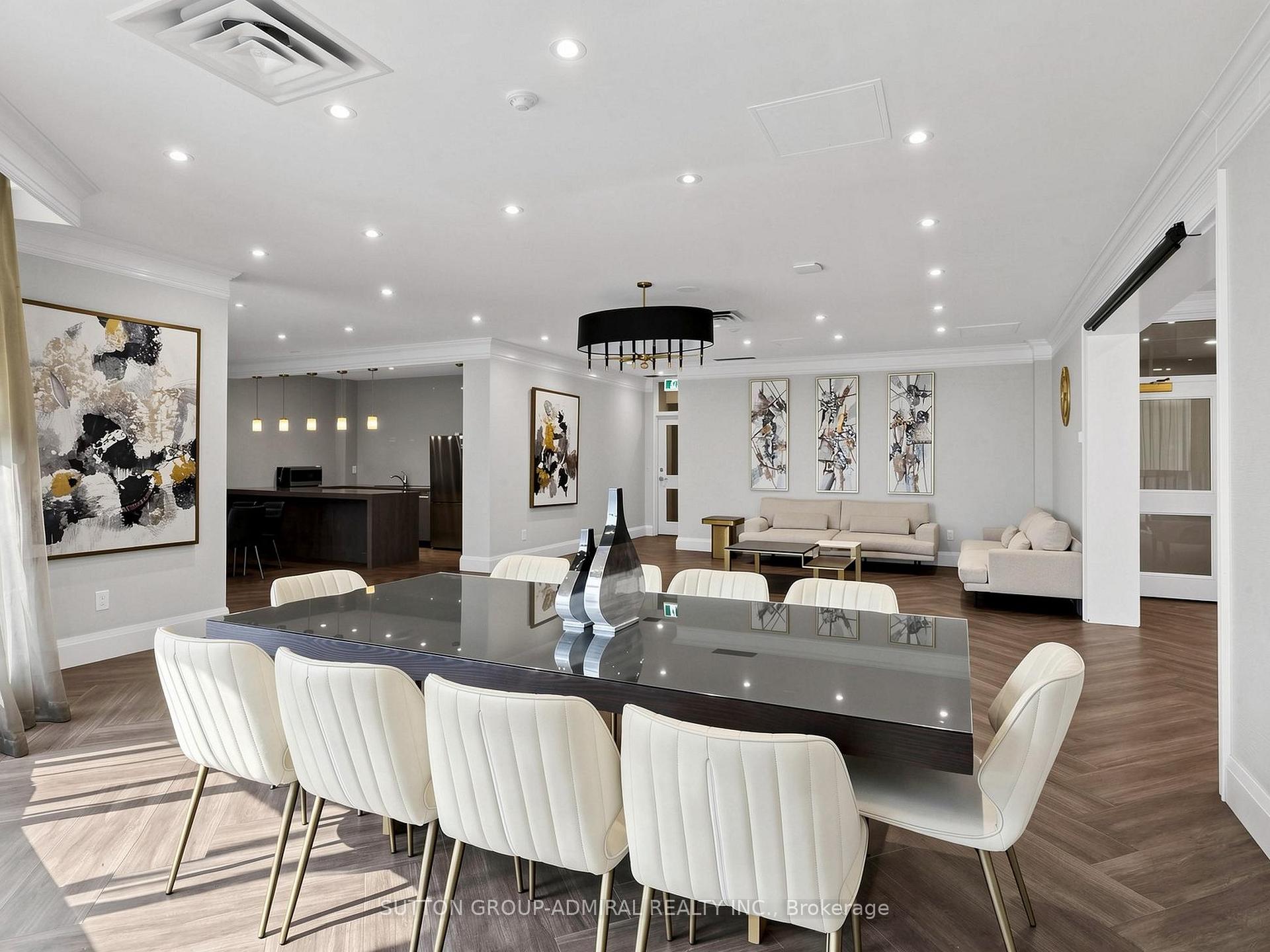 Photo 43 of Unit 910, 7905 Bayview Avenue, Markham, Aileen-Willowbrook — HOMEH