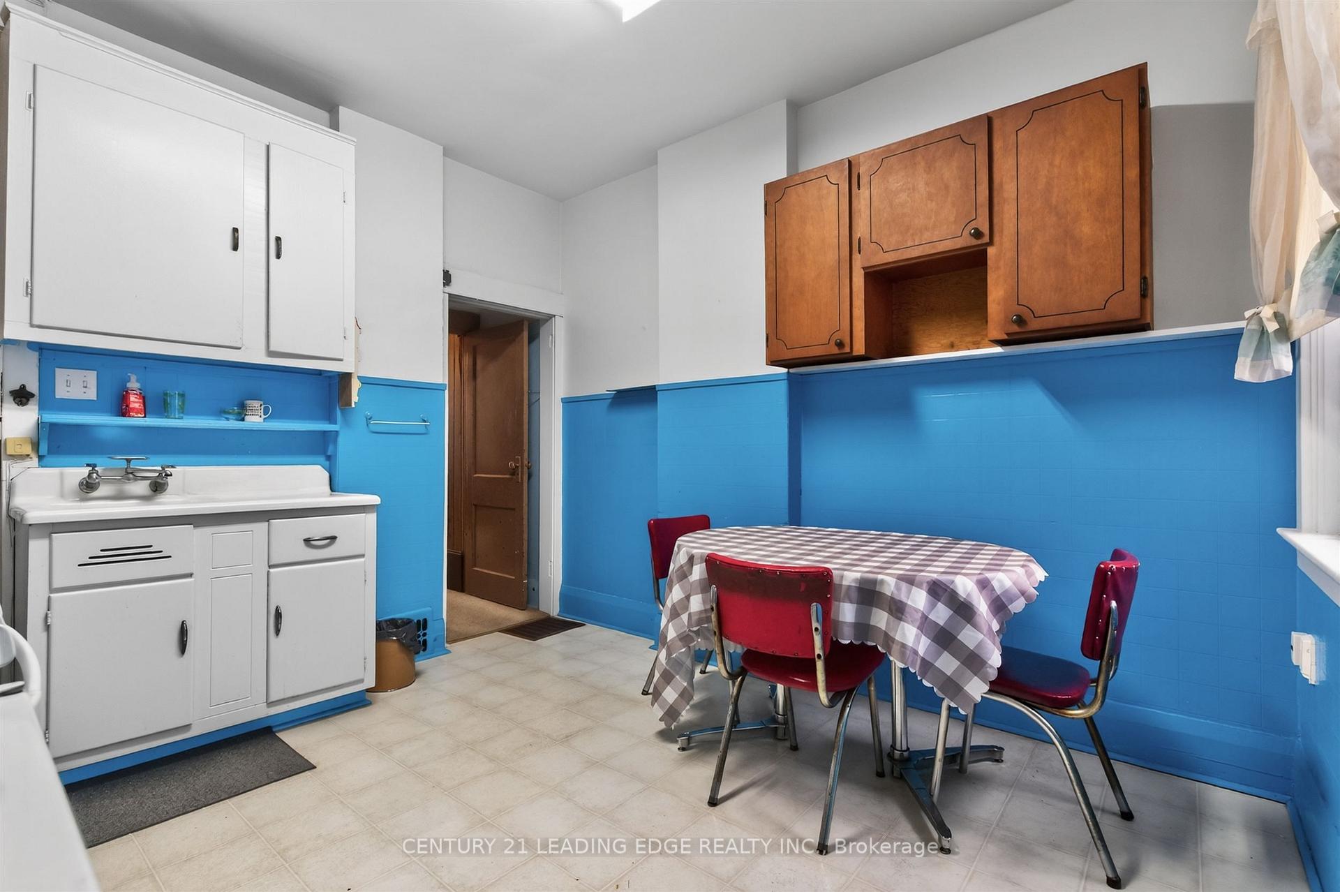 Photo 10 of 134 Main Street, Toronto, East End-Danforth — HOMEH
