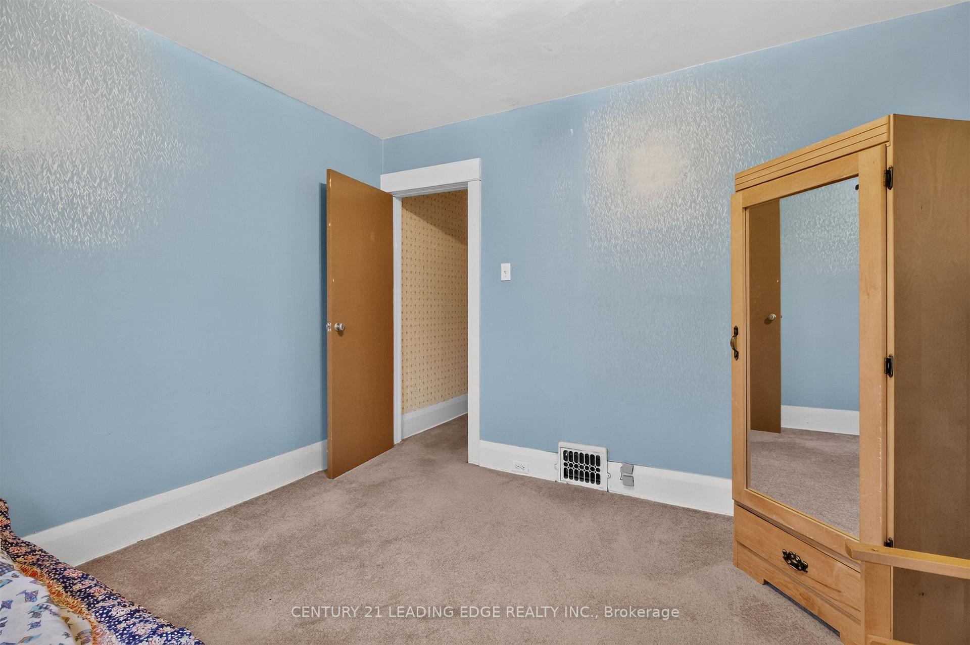 Photo 15 of 134 Main Street, Toronto, East End-Danforth — HOMEH