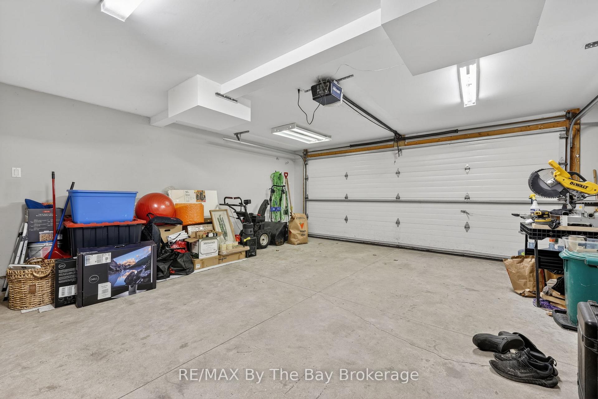Photo 32 of 326 Golf Course Road, Wasaga Beach — HOMEH
