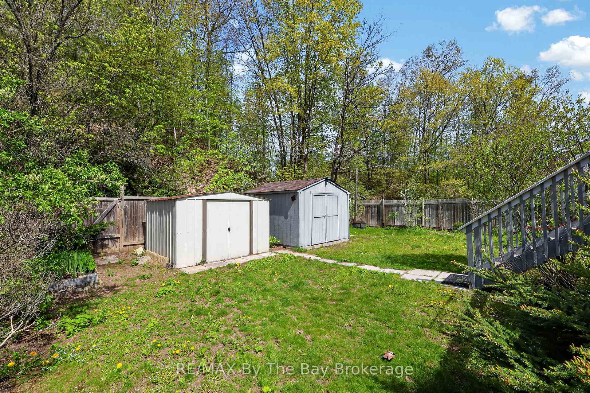 Photo 35 of 326 Golf Course Road, Wasaga Beach — HOMEH