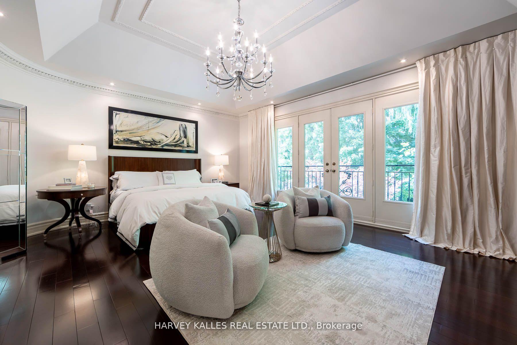 Photo 28 of 48 Wimpole Drive, North York, St. Andrew-Windfields — HOMEH