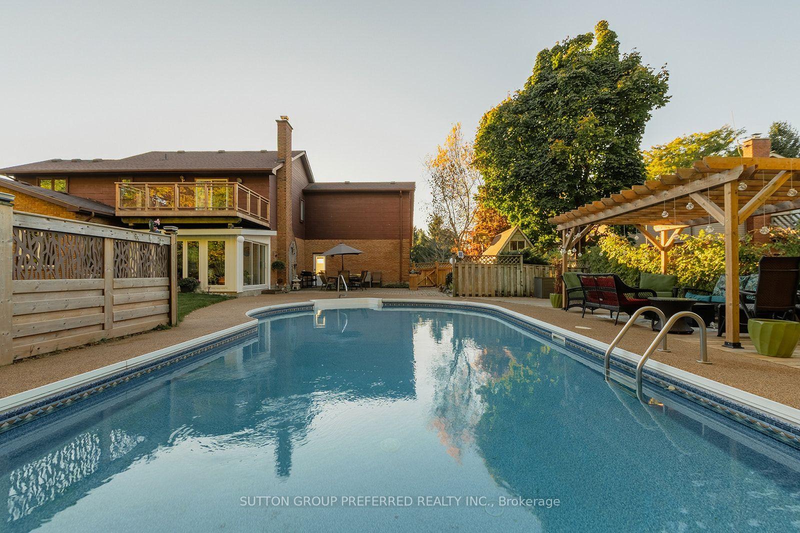 Photo 7 of 128 Mill Road, Thames Centre, Dorchester — HOMEH