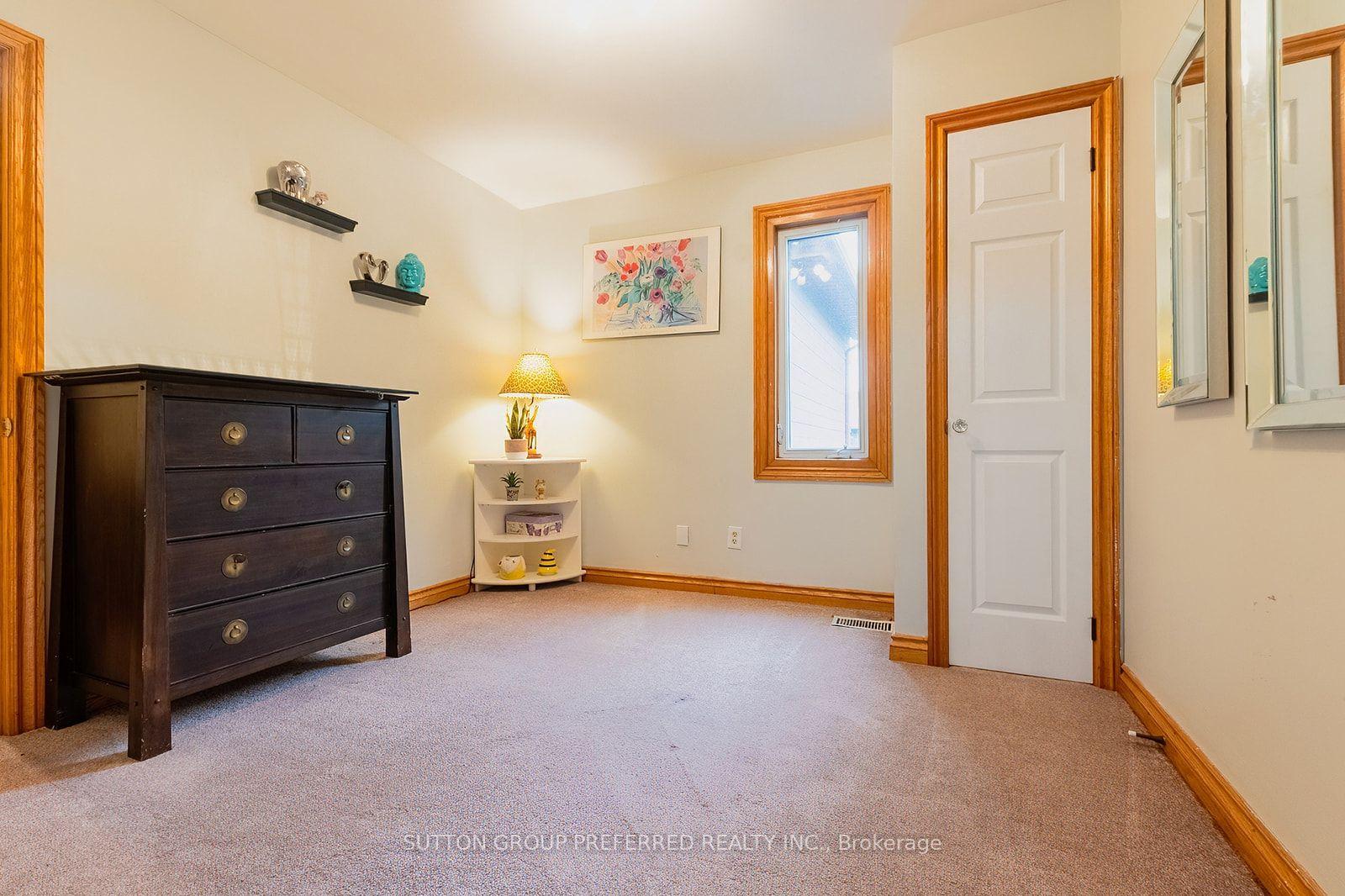 Photo 17 of 128 Mill Road, Thames Centre, Dorchester — HOMEH