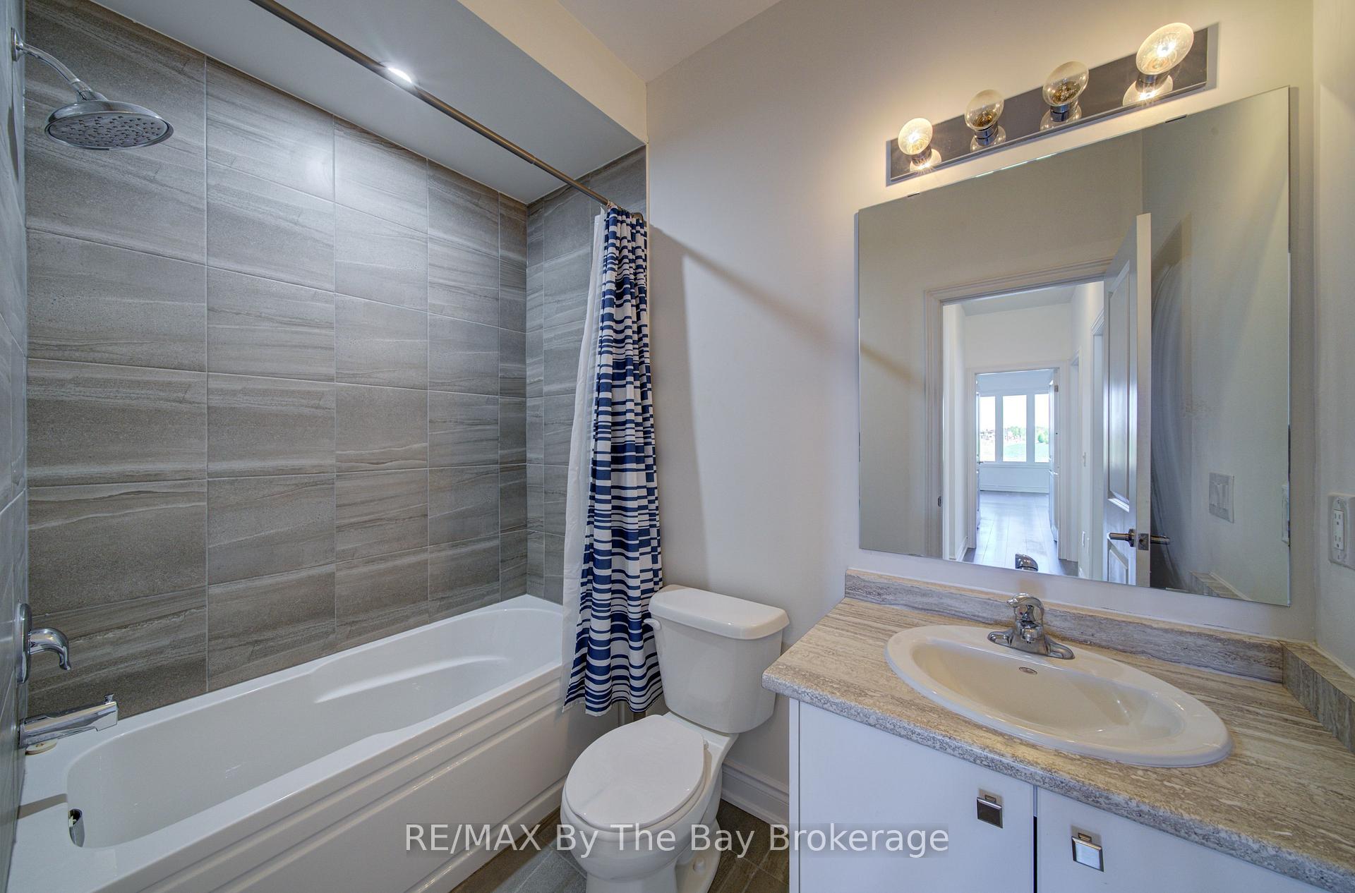 Photo 30 of 15 Union Boulevard, Wasaga Beach — HOMEH