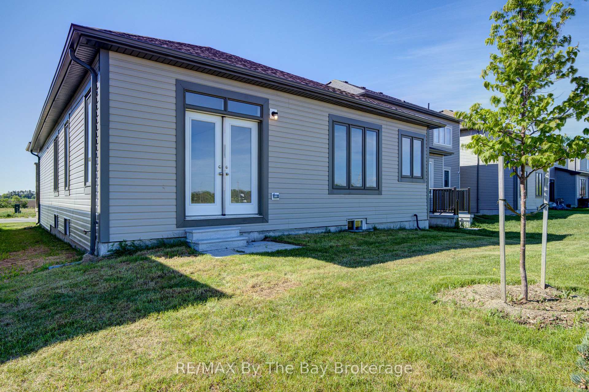 Photo 39 of 15 Union Boulevard, Wasaga Beach — HOMEH