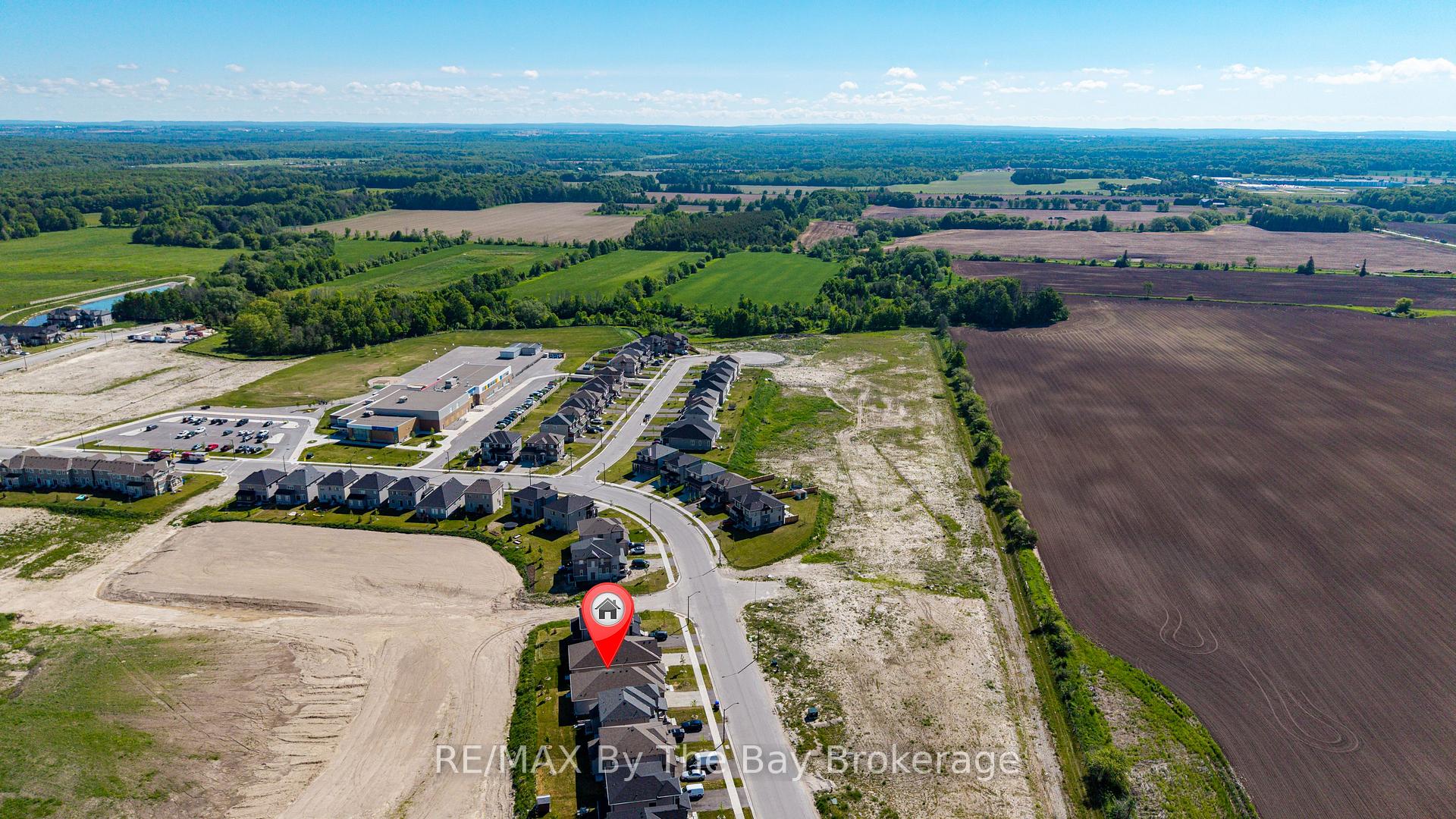 Photo 46 of 15 Union Boulevard, Wasaga Beach — HOMEH
