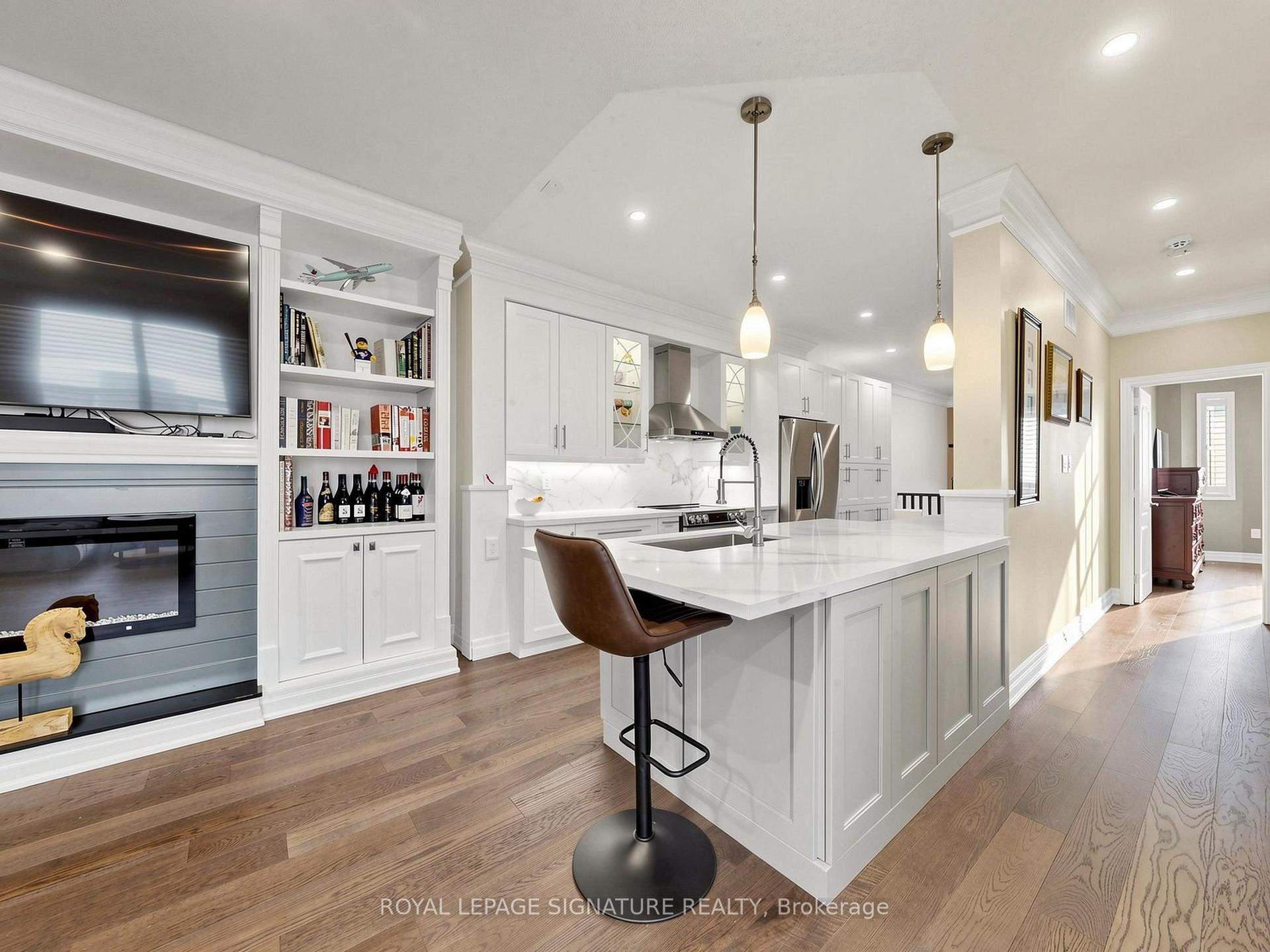 Photo 9 of 49 Kenilworth Crescent, Whitby, Brooklin — HOMEH