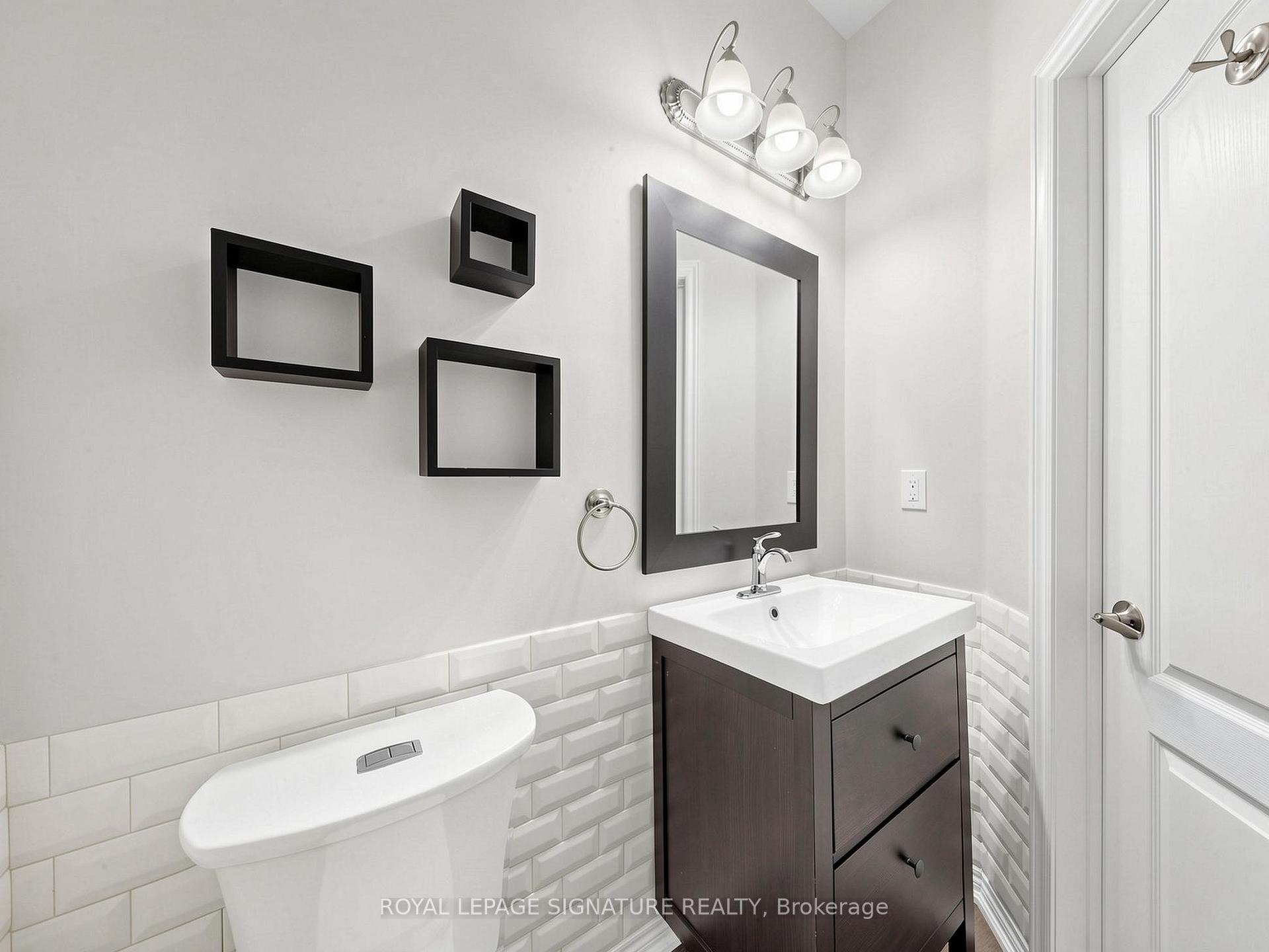 Photo 21 of 49 Kenilworth Crescent, Whitby, Brooklin — HOMEH