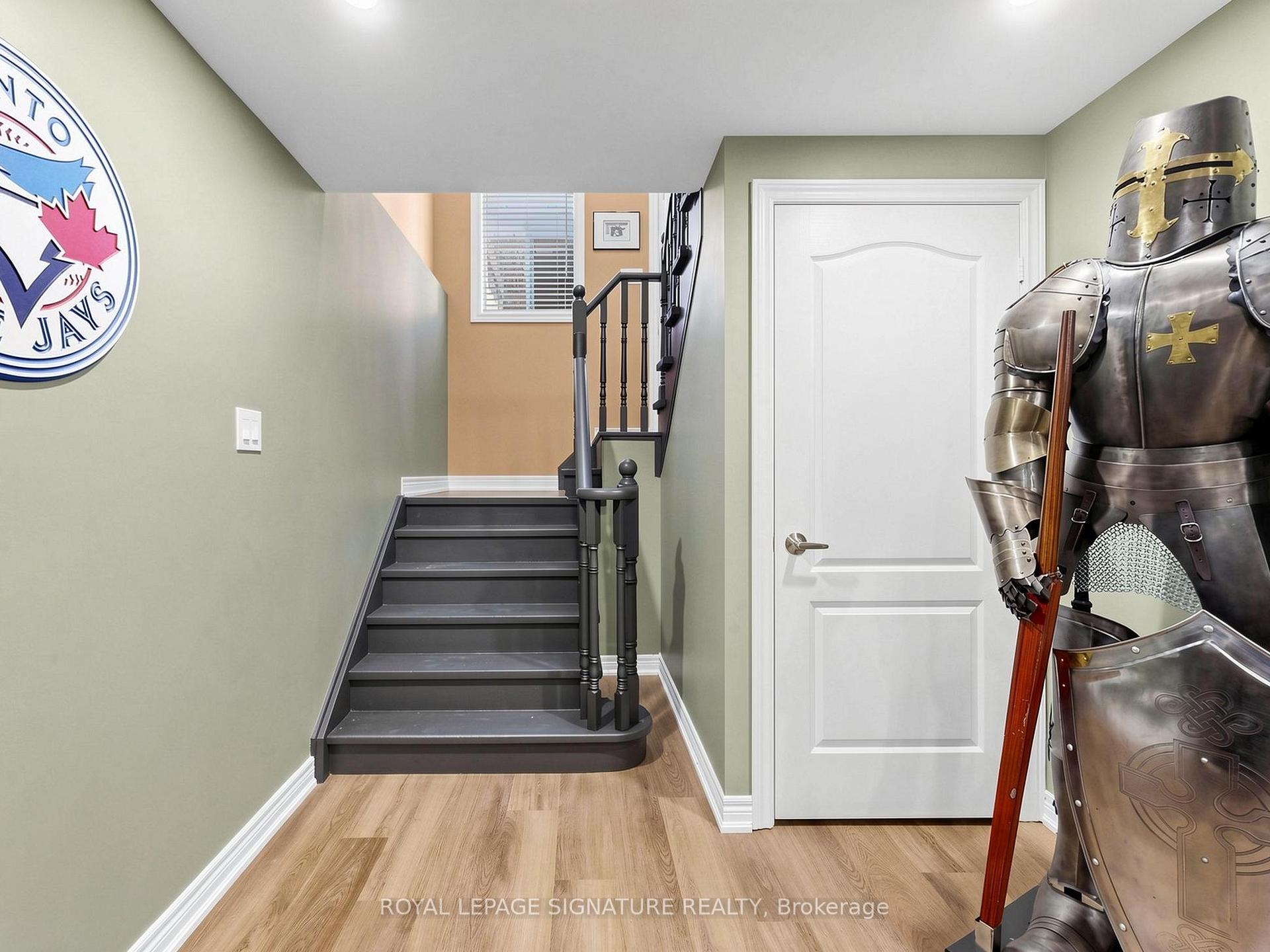 Photo 23 of 49 Kenilworth Crescent, Whitby, Brooklin — HOMEH