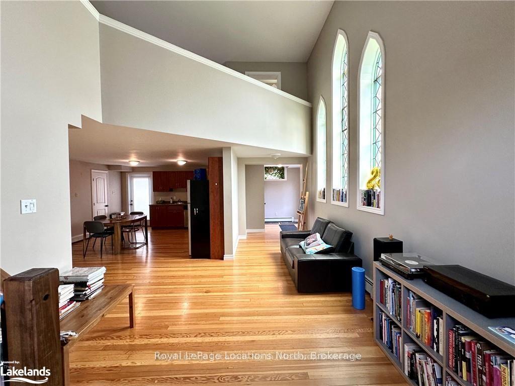 Photo 6 of Unit 1, 52 Nelson Street W, Meaford — HOMEH