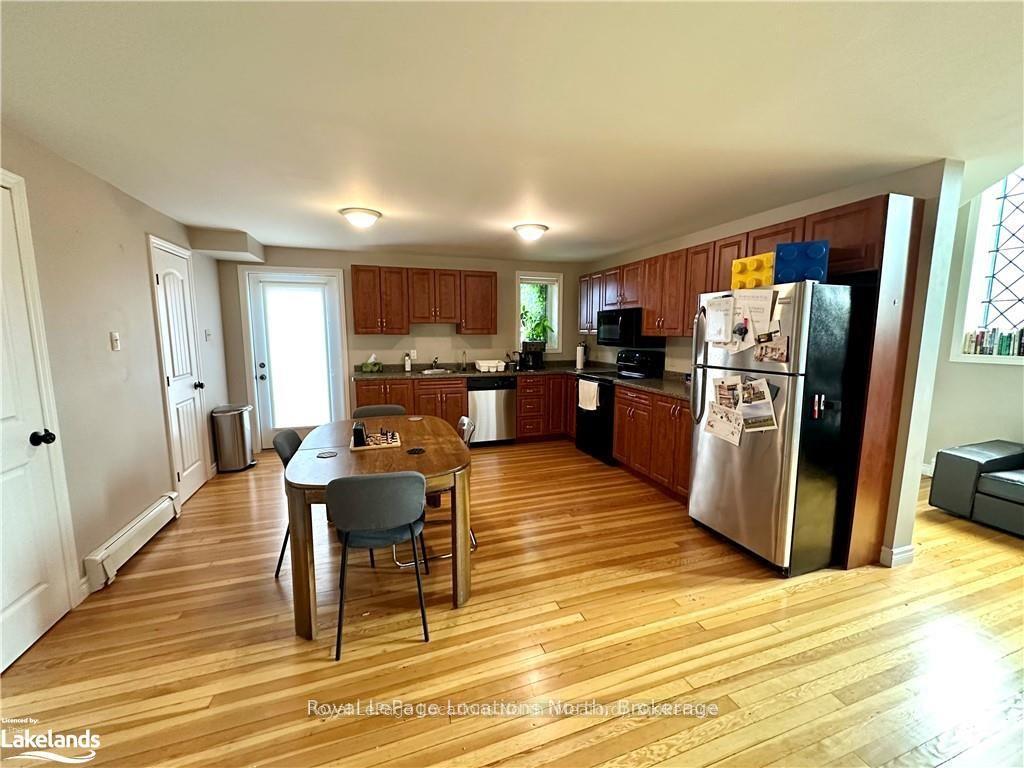 Photo 8 of Unit 1, 52 Nelson Street W, Meaford — HOMEH