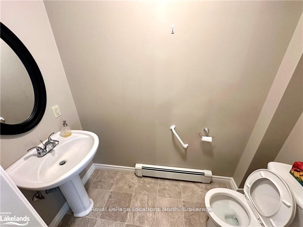 Photo 14 of Unit 1, 52 Nelson Street W, Meaford — HOMEH