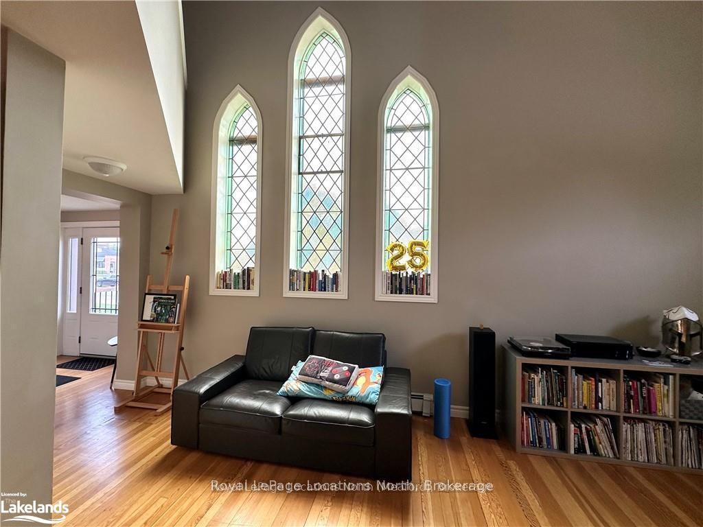 Photo 15 of Unit 1, 52 Nelson Street W, Meaford — HOMEH