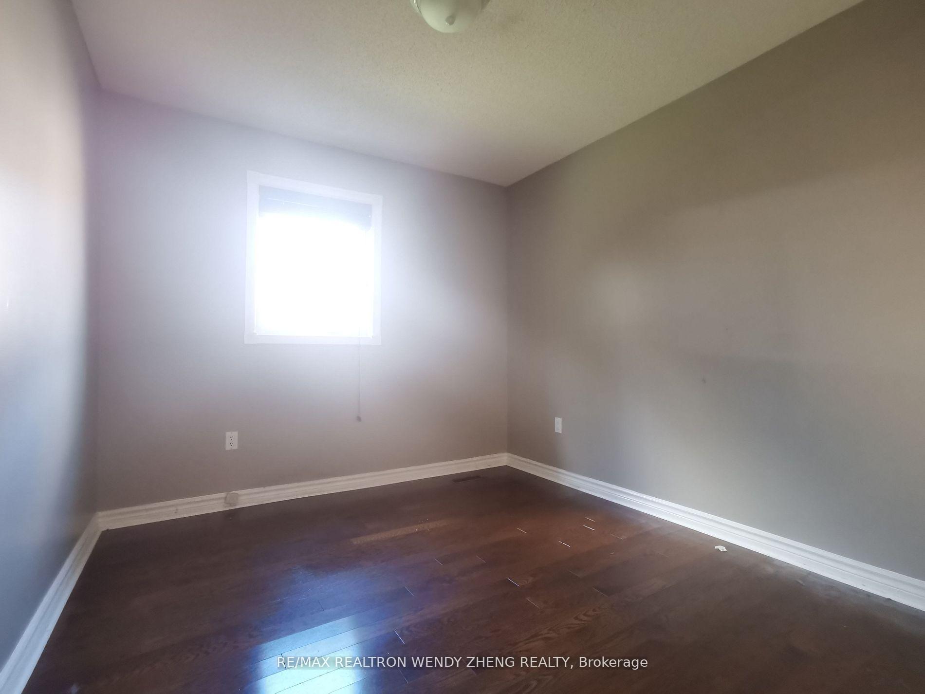 Photo 9 of 346 Chambers Crescent, Newmarket, Armitage — HOMEH