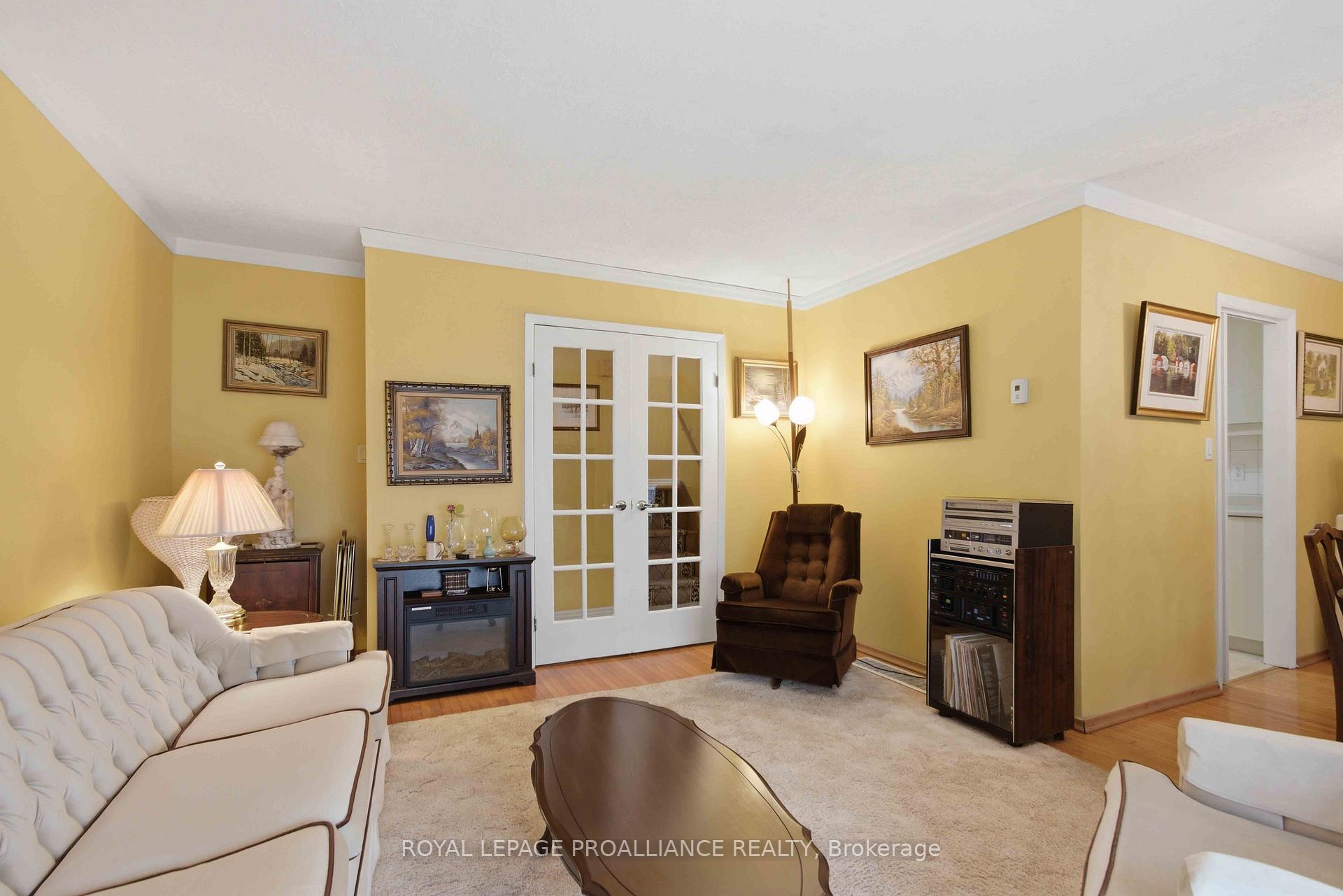 Photo 10 of 21 Miron Road, Quinte West, Trenton Ward — HOMEH