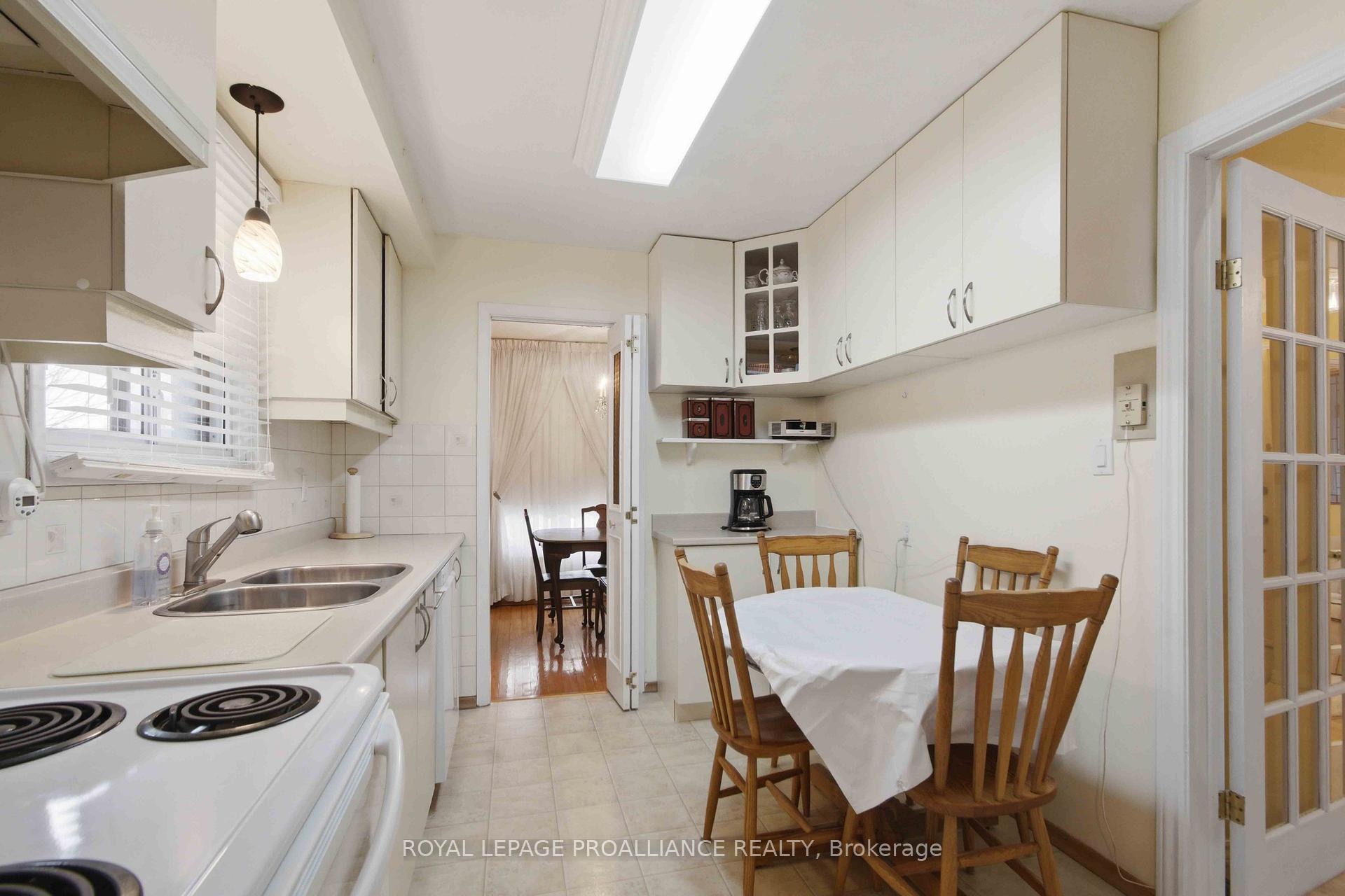 Photo 16 of 21 Miron Road, Quinte West, Trenton Ward — HOMEH