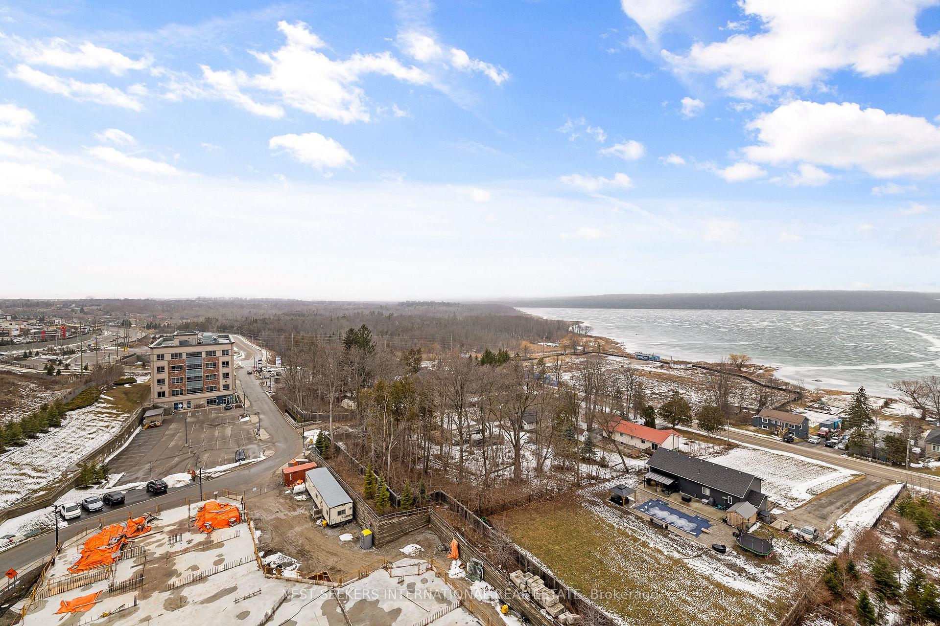 Photo 23 of Unit 1001, 56 Lakeside Terrace, Barrie, Little Lake — HOMEH