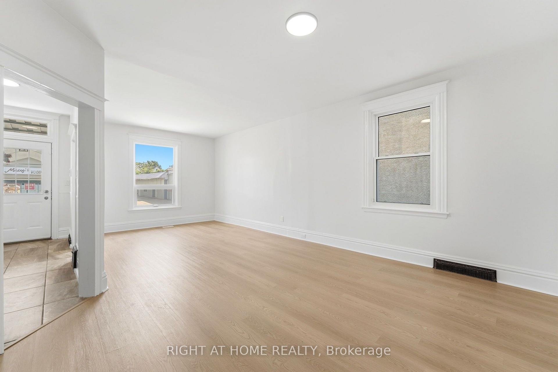 Photo 9 of 522 Cannon Street E, Hamilton, Gibson — HOMEH