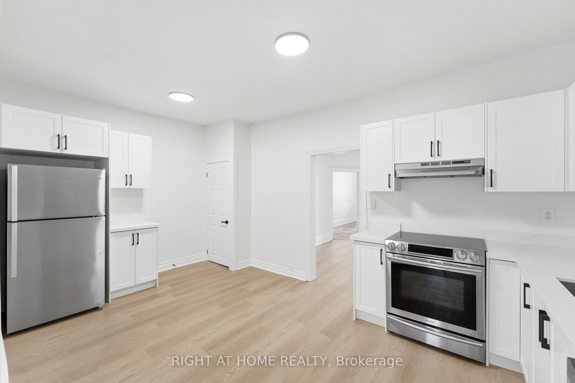 Photo 13 of 522 Cannon Street E, Hamilton, Gibson — HOMEH