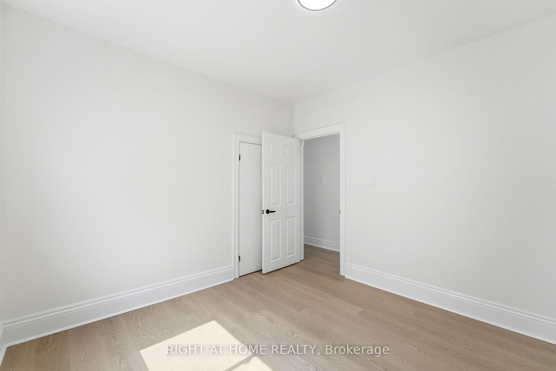Photo 27 of 522 Cannon Street E, Hamilton, Gibson — HOMEH
