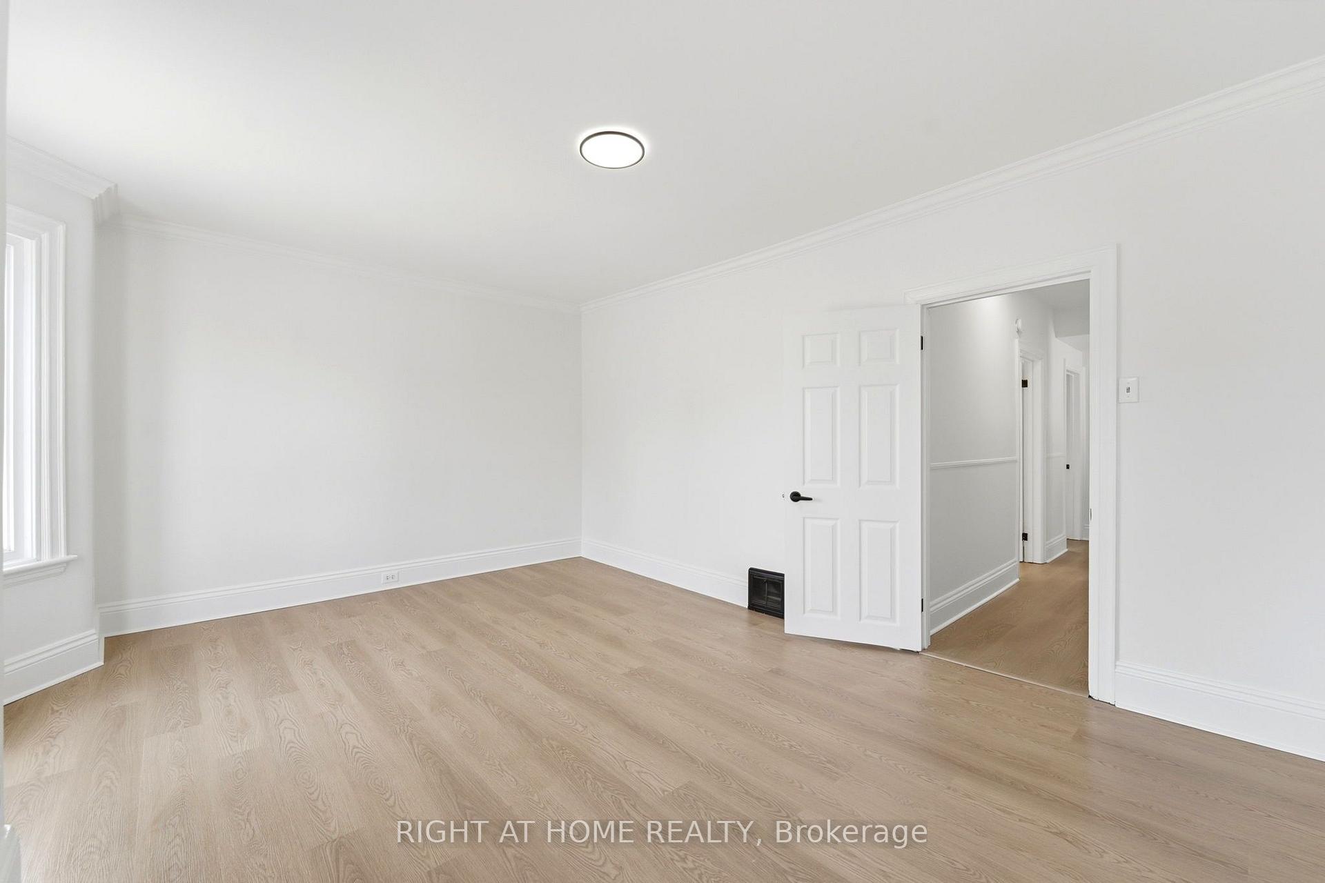 Photo 30 of 522 Cannon Street E, Hamilton, Gibson — HOMEH