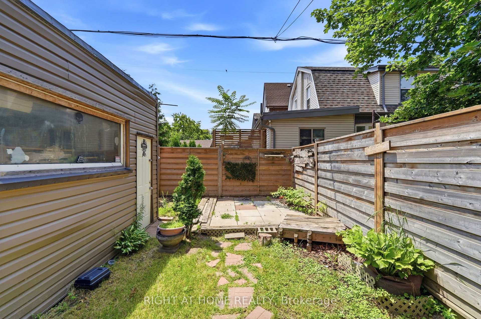 Photo 42 of 522 Cannon Street E, Hamilton, Gibson — HOMEH