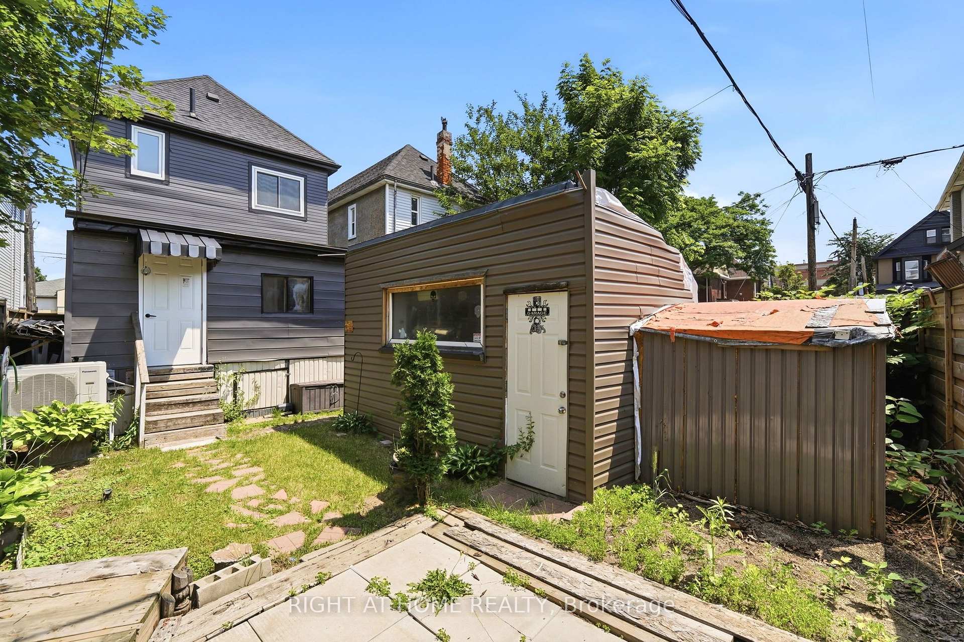 Photo 43 of 522 Cannon Street E, Hamilton, Gibson — HOMEH