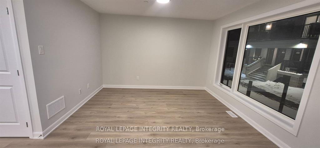 Photo 5 of 401 Glenroy Gilbert Drive, Ottawa, Barrhaven - Strandherd — HOMEH