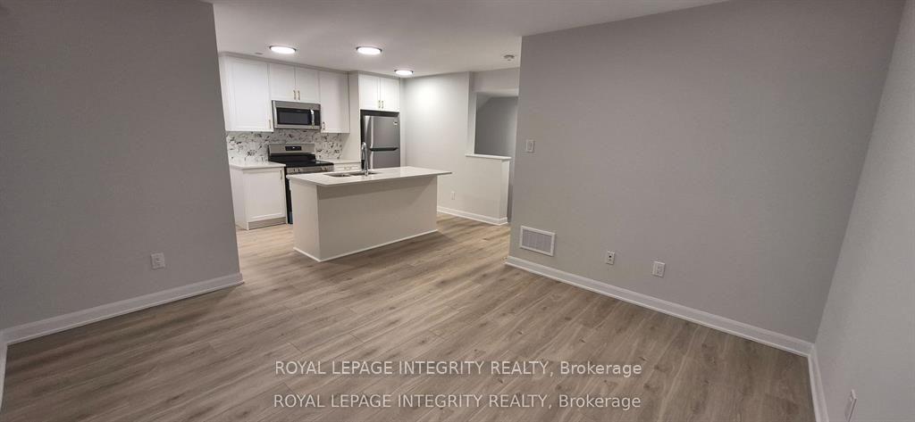 Photo 6 of 401 Glenroy Gilbert Drive, Ottawa, Barrhaven - Strandherd — HOMEH