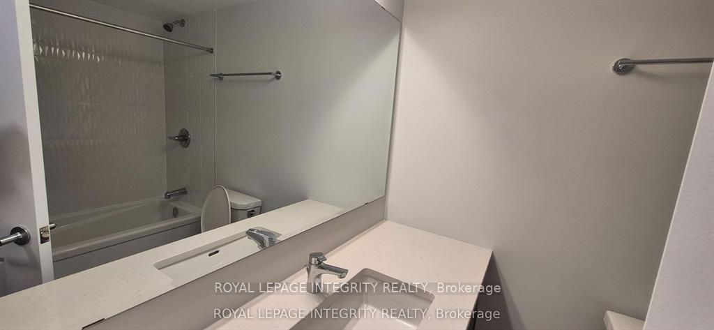 Photo 12 of 401 Glenroy Gilbert Drive, Ottawa, Barrhaven - Strandherd — HOMEH